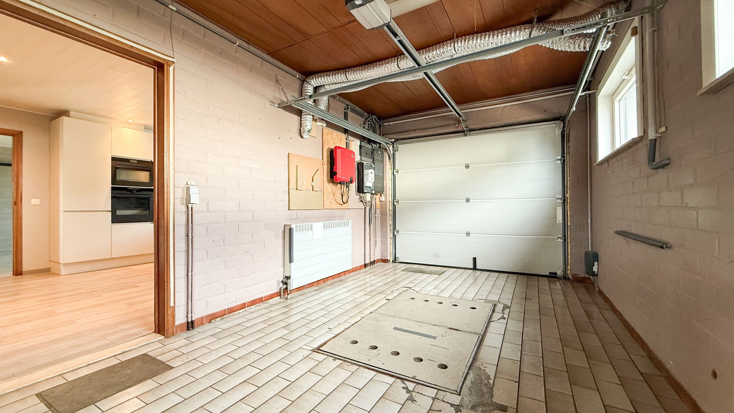 Instapklare gezinswoning met 4 slpks en mooie verzorgde tuin foto 17