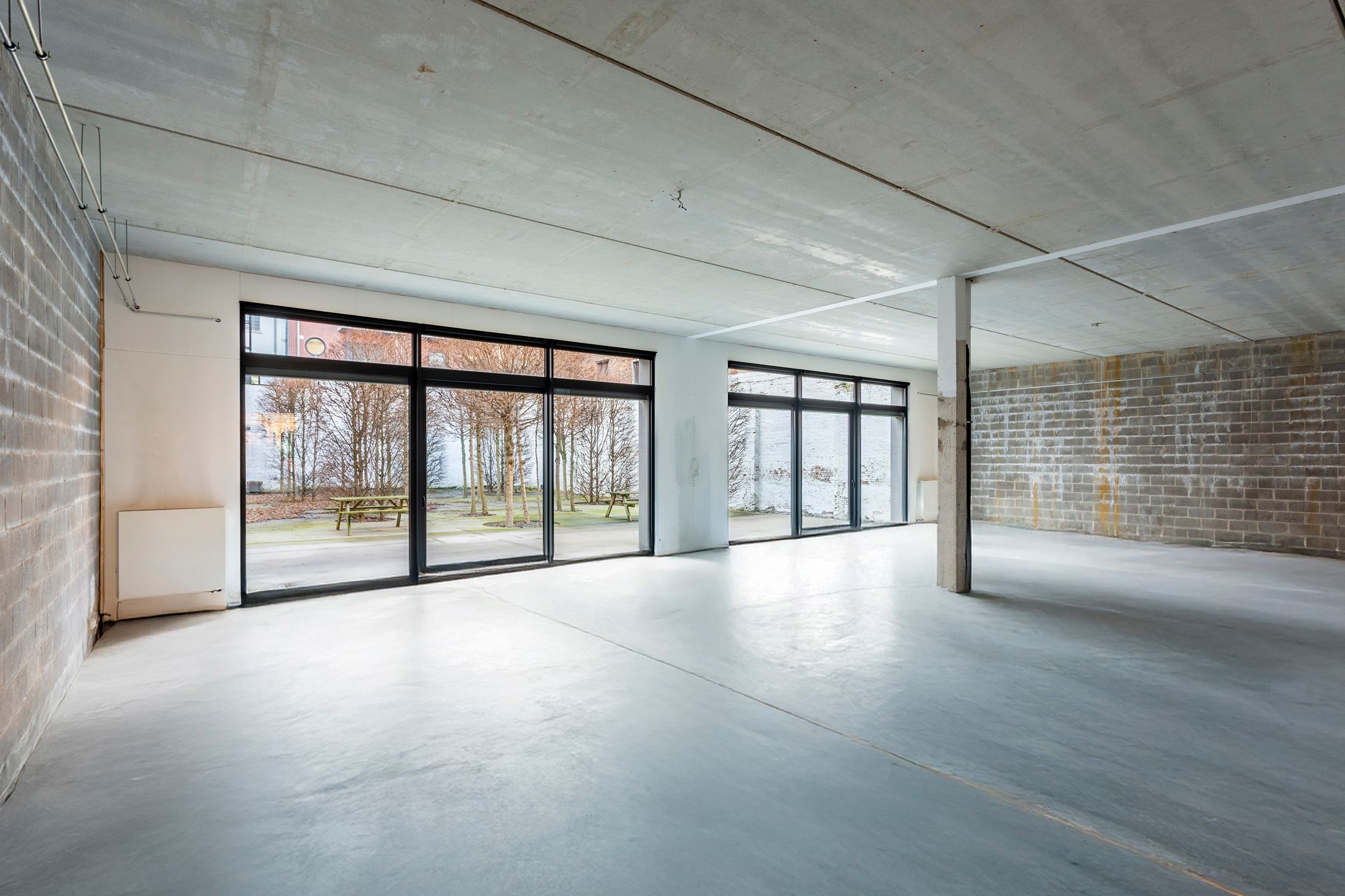 polyvalente handelsruimte van ca 375 m² aan het Willemdok foto 19