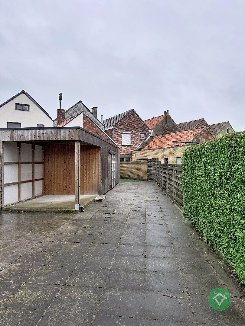 Instapklare woning met 4 slaapkamers te Koekelare foto 19