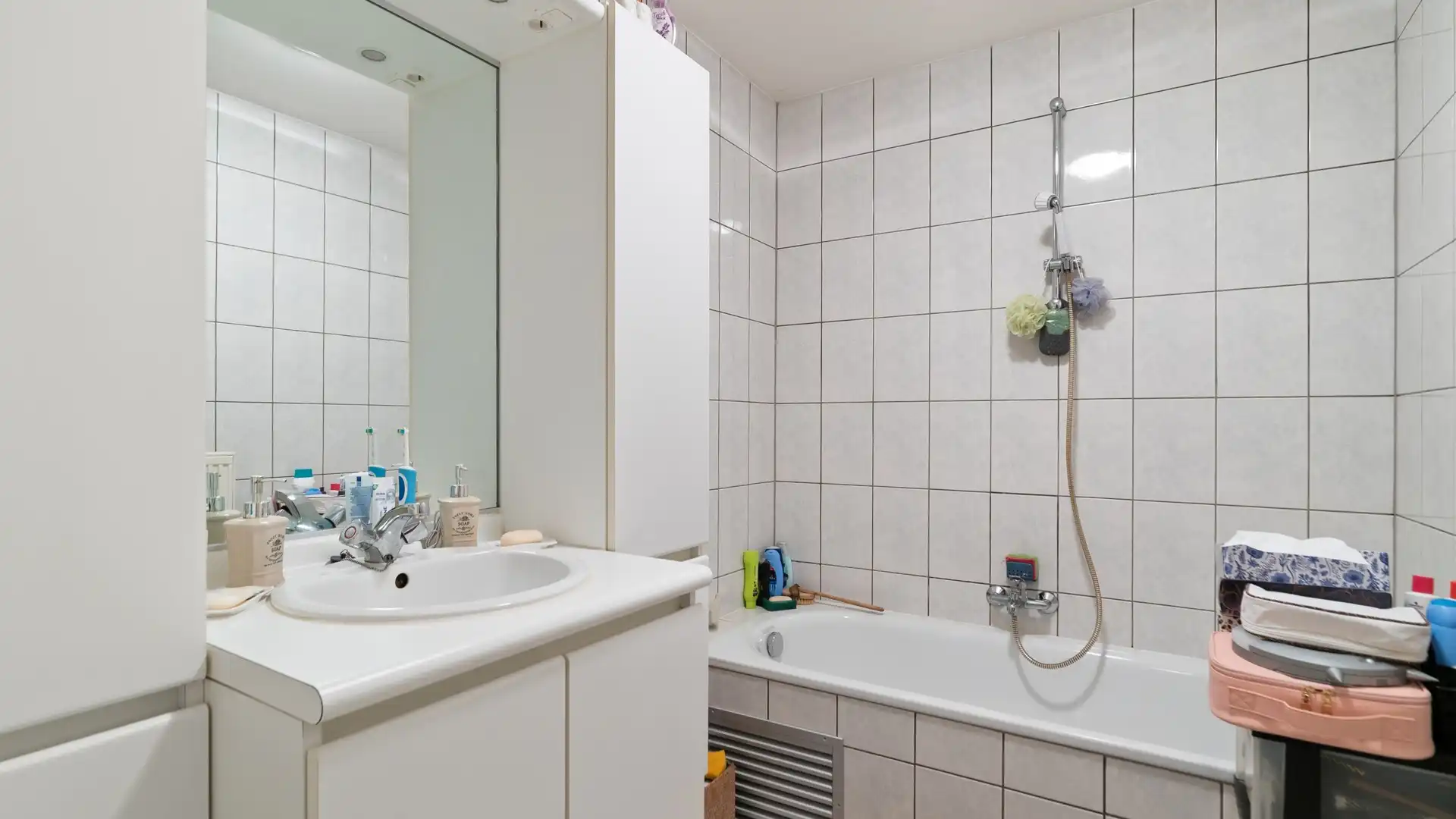 Energiezuinig gelijkvloers appartement met 2 slaapkamers en garage te Houthalen-Helchteren foto 9