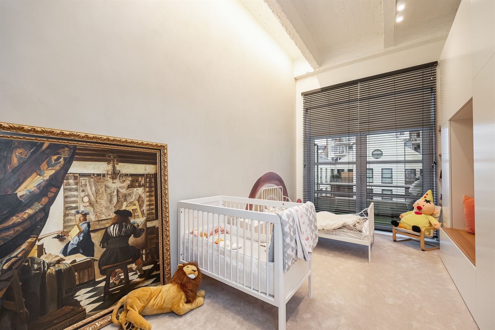 XXL loft met industriële ziel en terras foto 21