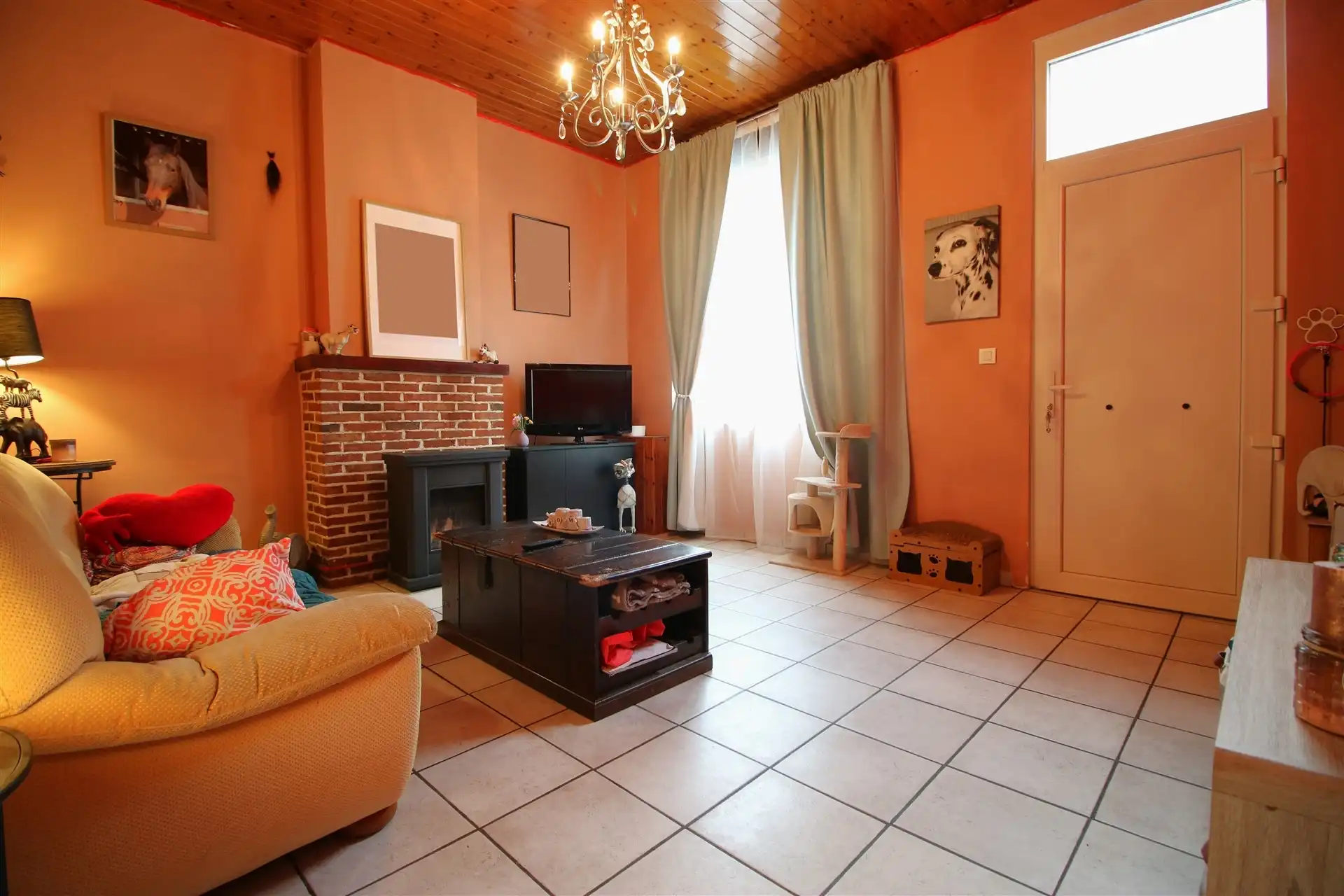 Knusse woning met terras in centrum Londerzeel foto 3