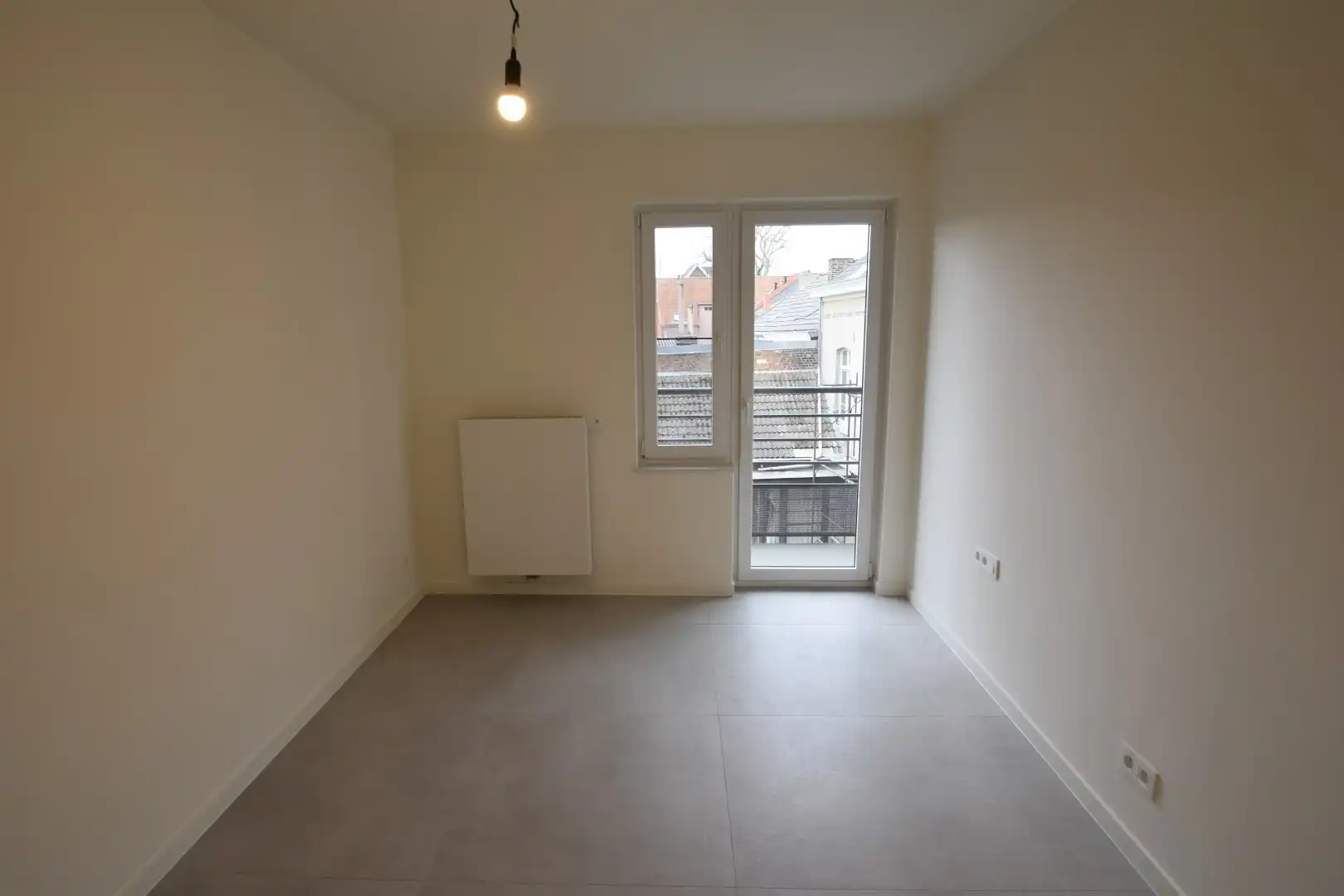 Totaal gerenoveerd appartement in centrum Tongeren foto 14