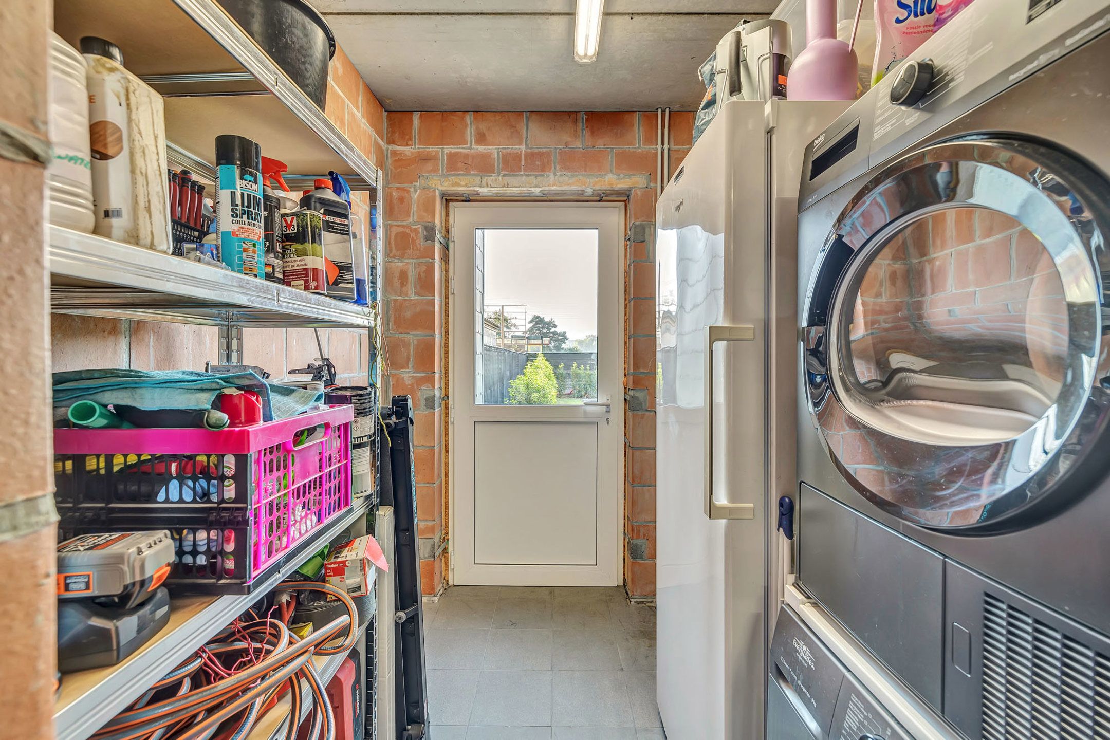 Prachtige woning met 4 slpks, tuin en garage foto 11