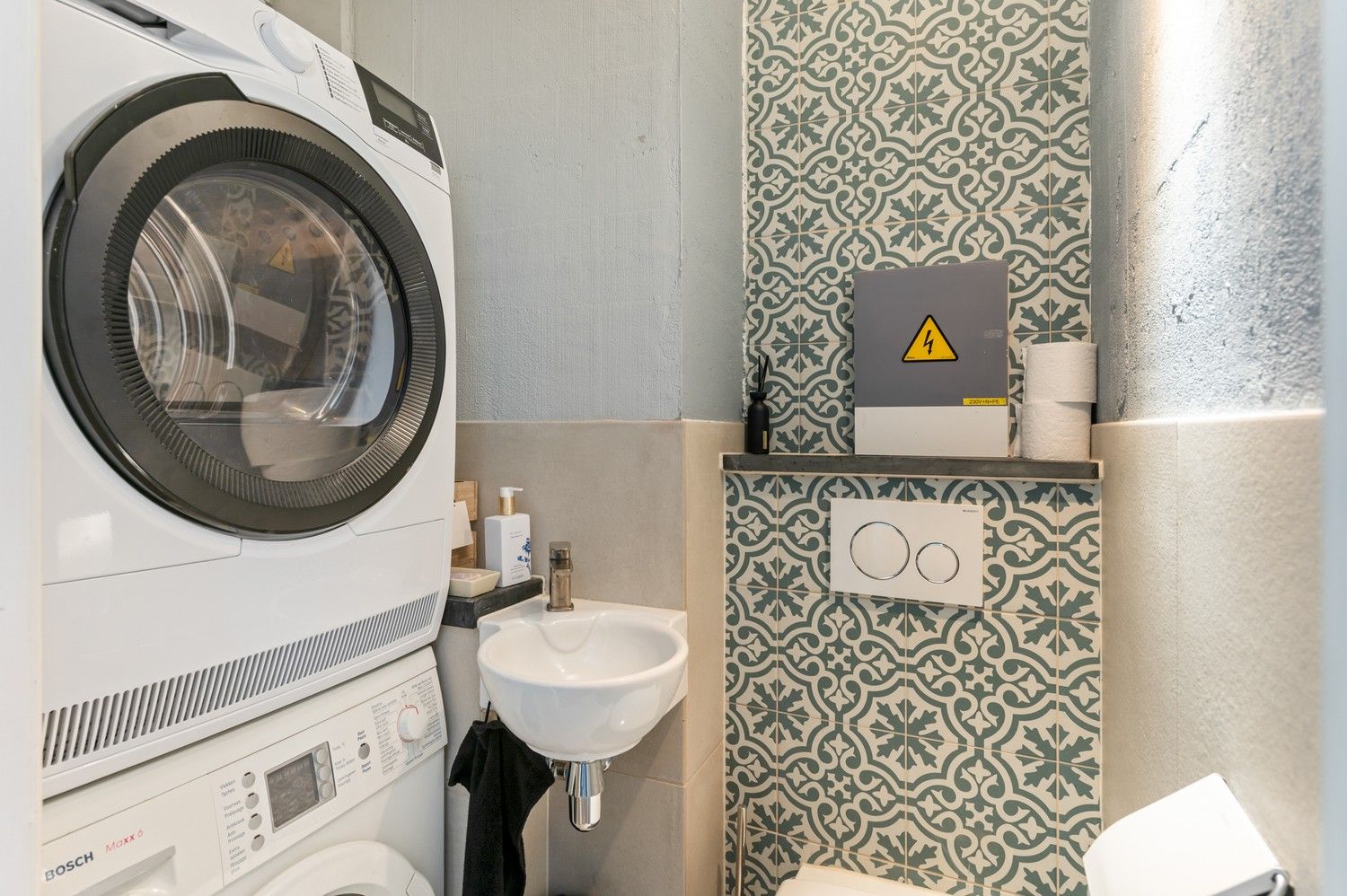 Instapklaar appartement met 2 slaapkamers en terras in centrum Wommelgem! foto 11