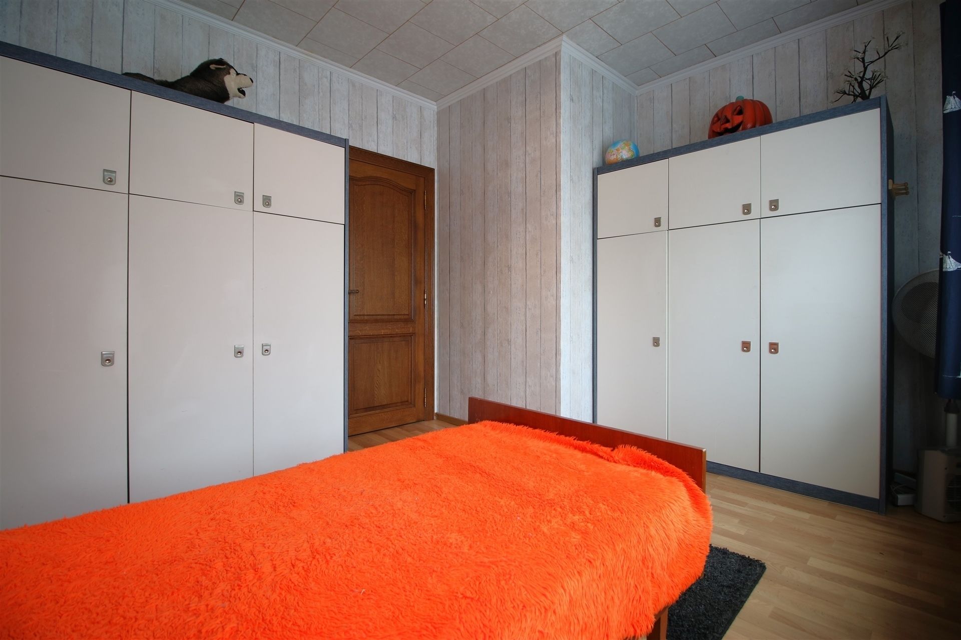 Op te frissen bungalow met 3 slaapkamers foto 15