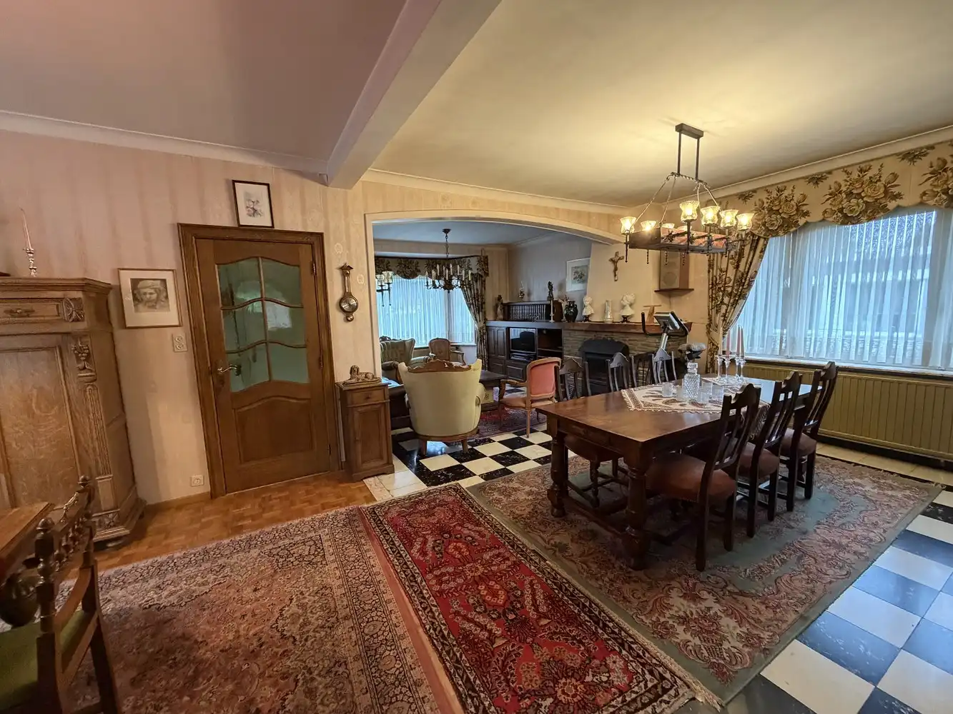 Vrijstaande woning met royale tuin foto 6