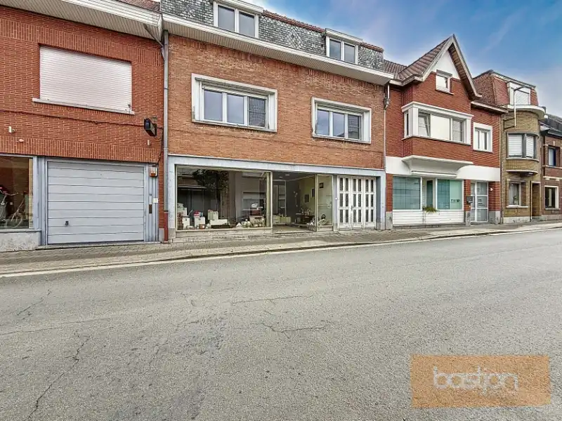 Te renoveren woning met tal van mogelijkheden in hartje Marke foto 22