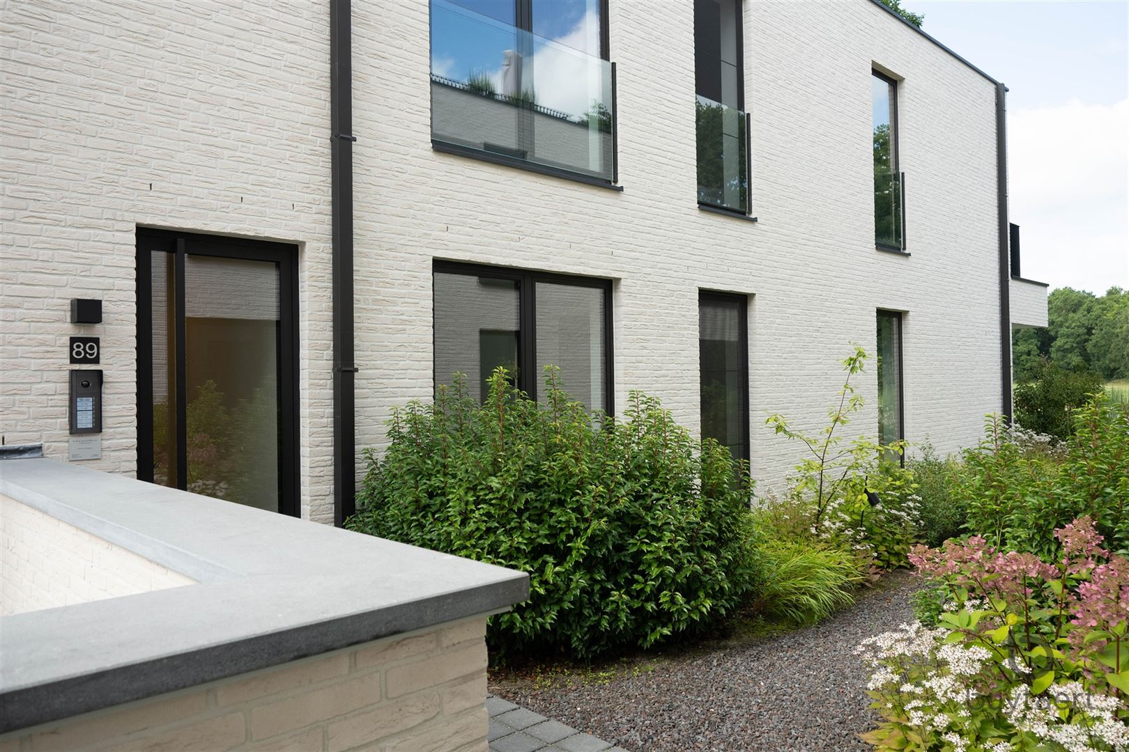 Knap gemeubeld gelijkvloers appartement te 's Gravenwezel met uizicht op natuurgebied! foto 57
