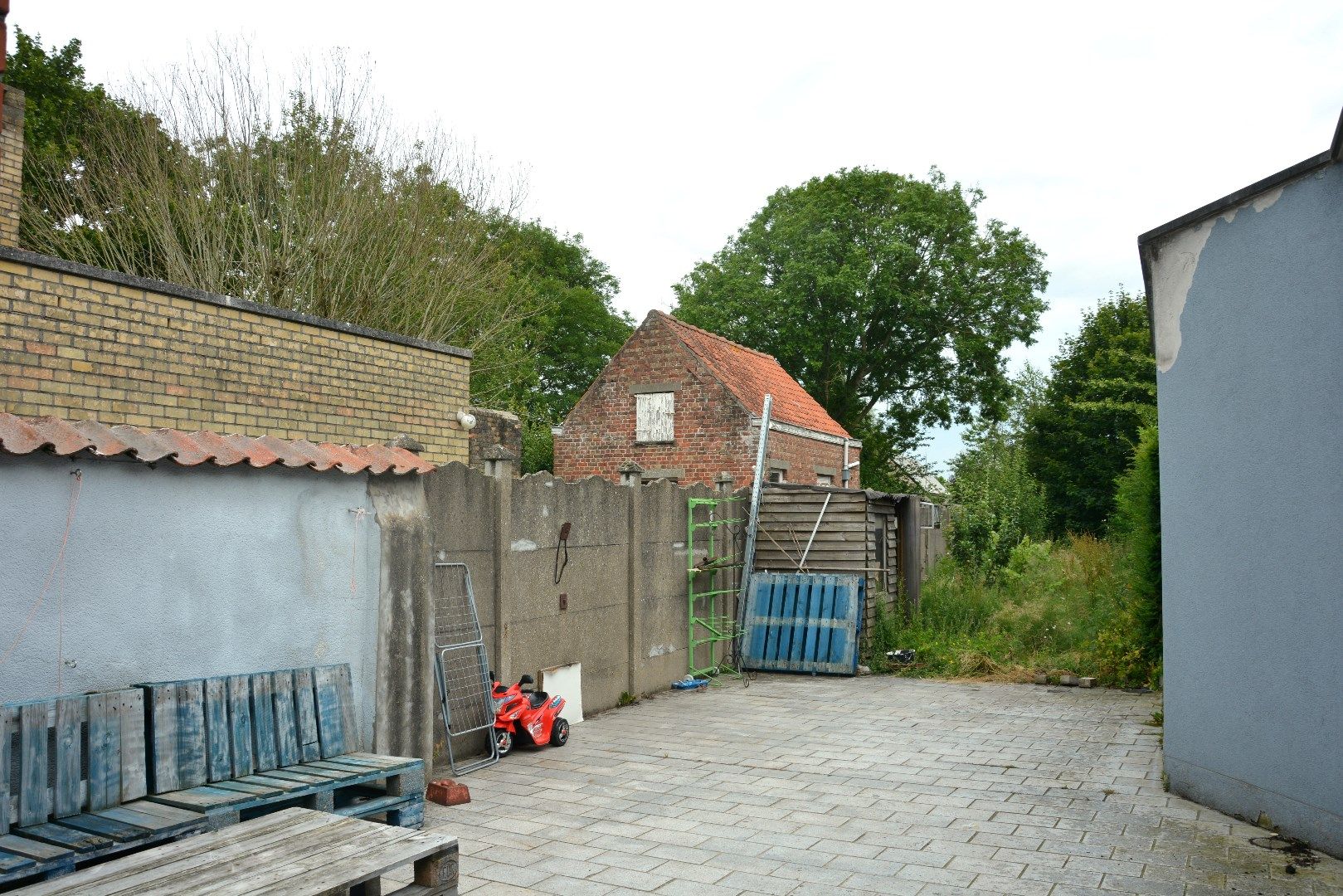 Handelspand met woonst op uitstekende locatie te Eernegem foto 16