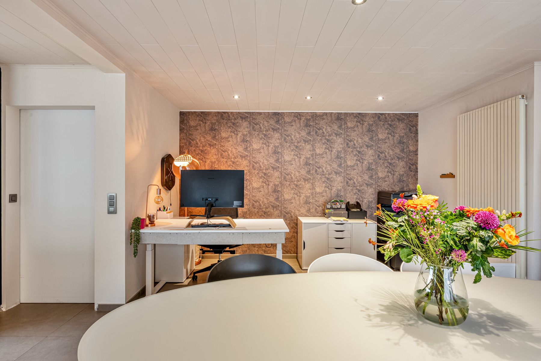 TE KOOP: energiezuinige hedendaagse woning + prak.ruimte ! foto 8