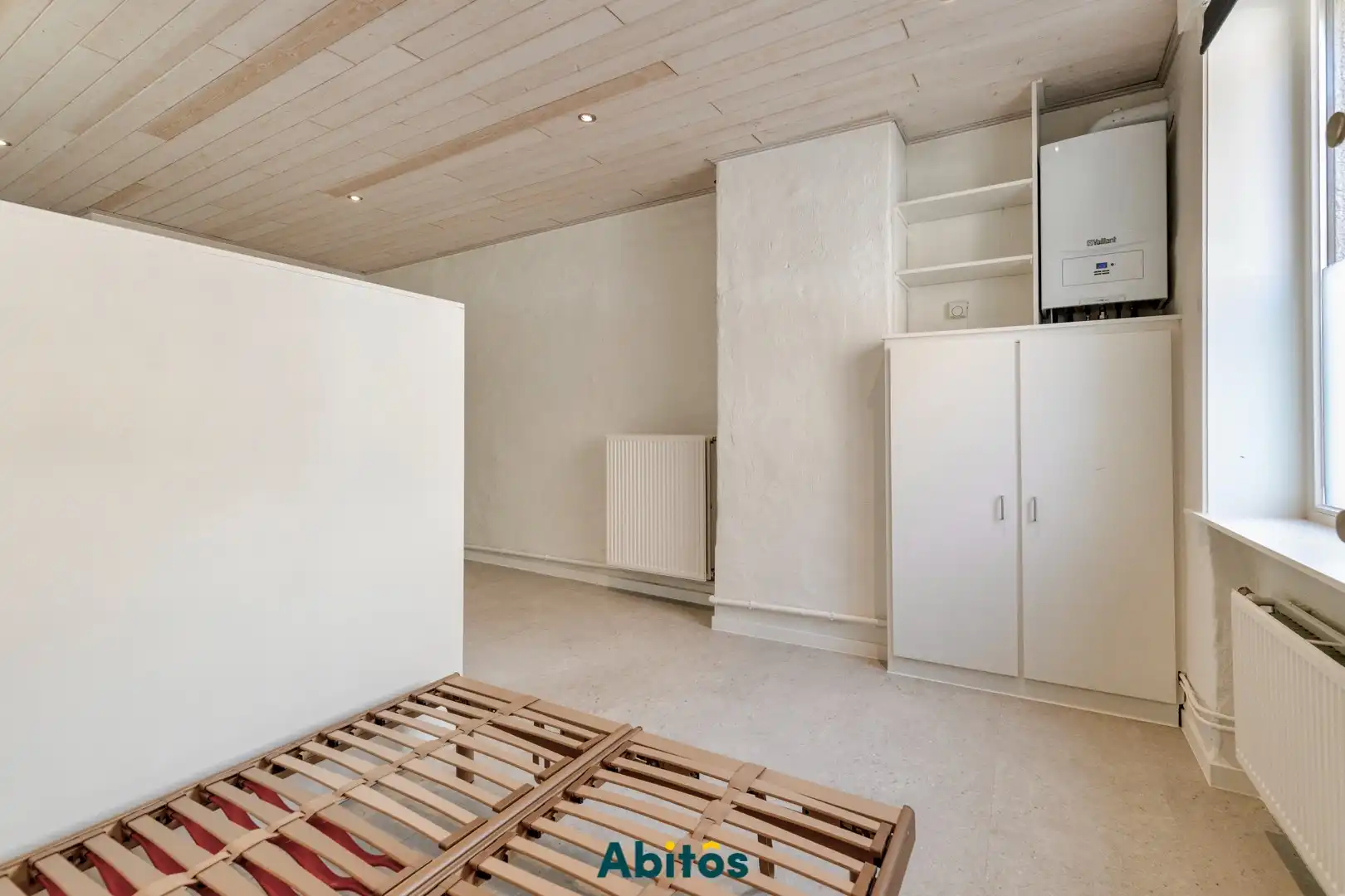 Karaktervolle hoekstudio in de gegeerde Ekkergemwijk foto 9