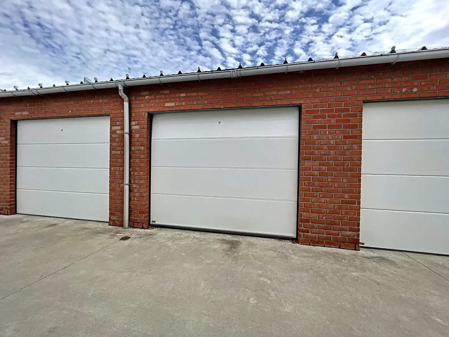 Centraal gelegen appartement met garage foto 8