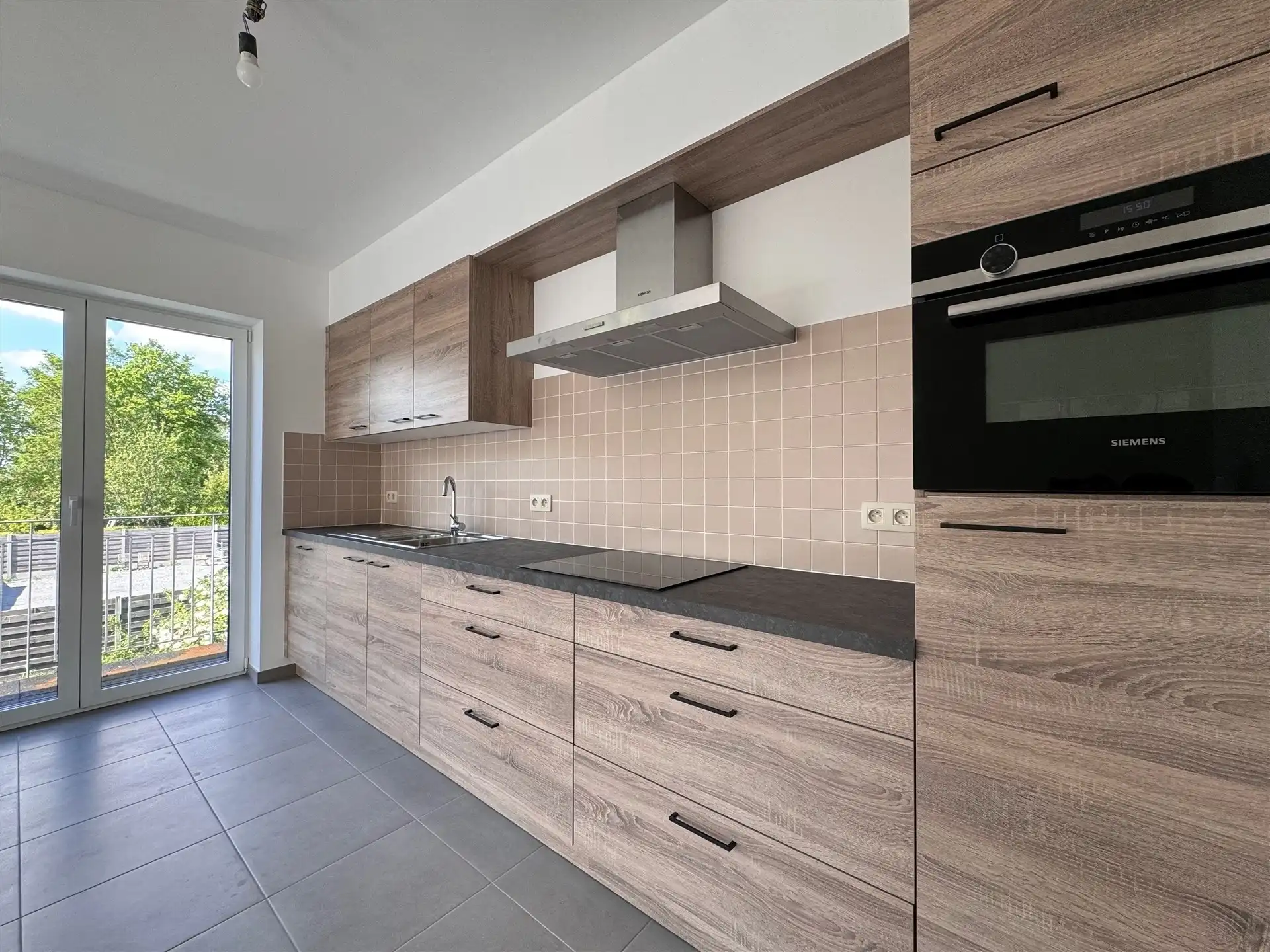 Gerenoveerd appartement met 3 slaapkamer op toplocatie  foto 10