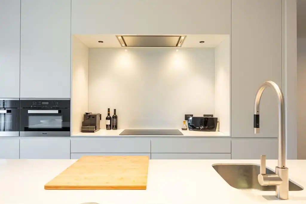 Moderne architecturale woning in een doodlopend straatje foto 8