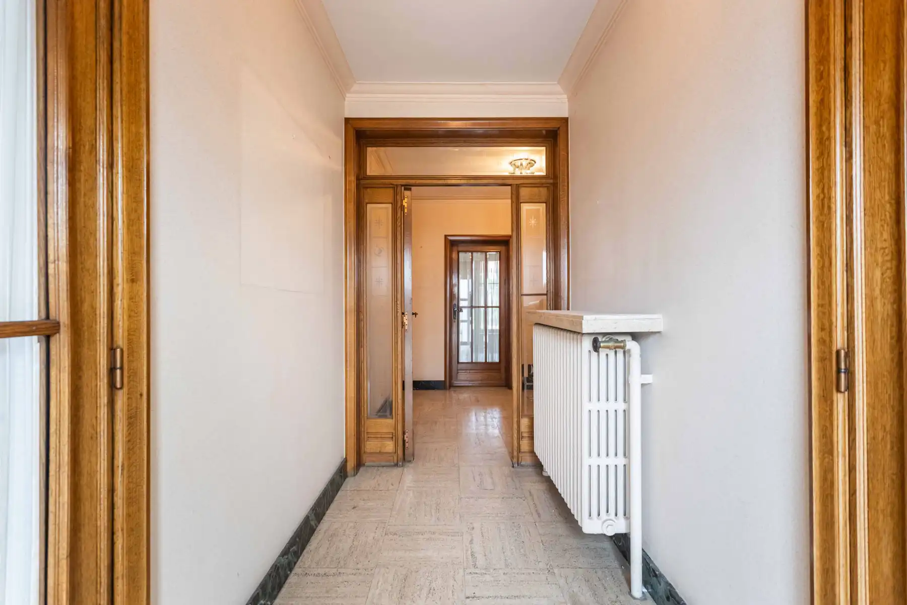 TE RENOVEREN HERENWONING foto 3