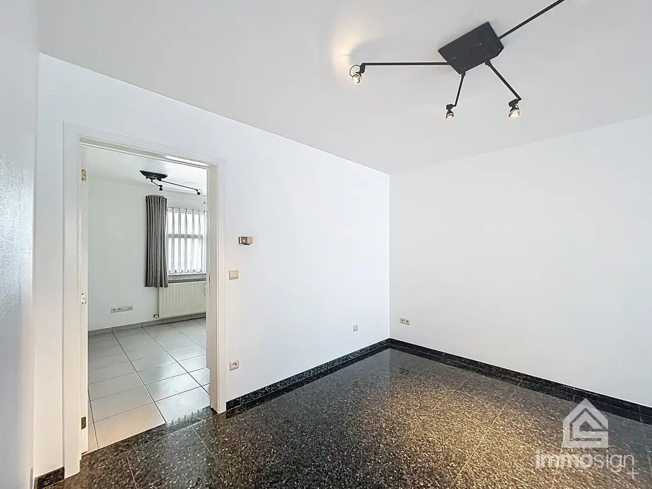 Instapklaar appartement met ruime bewoonbare oppervlakte en 3 slaapkamers in Hamont-Achel foto 7