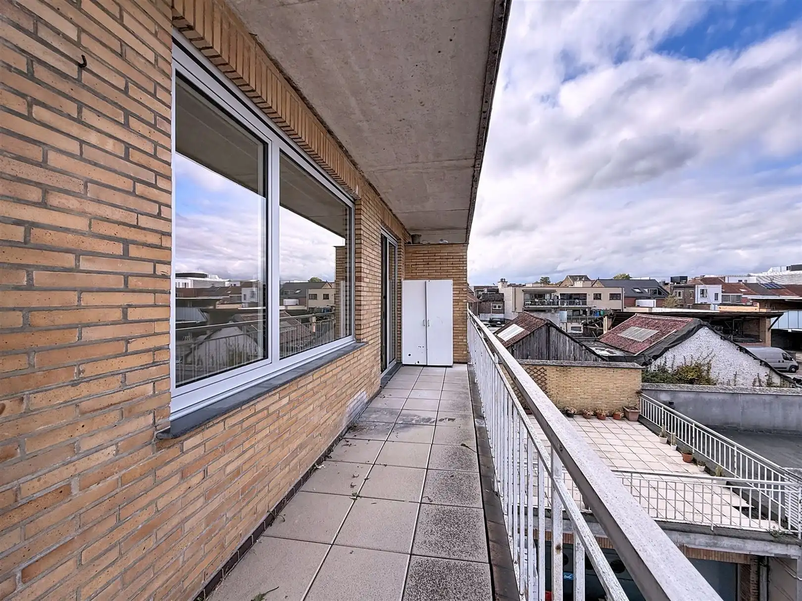 Ruim App 2de V, 2 slpks, terras en kelder foto 16