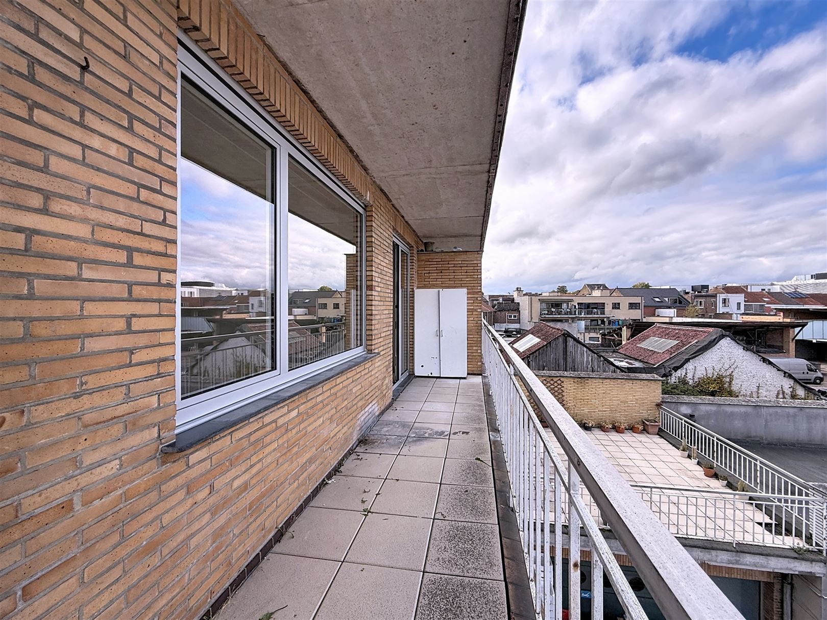 Ruim App 2de V, 2 slpks, terras en kelder foto 16