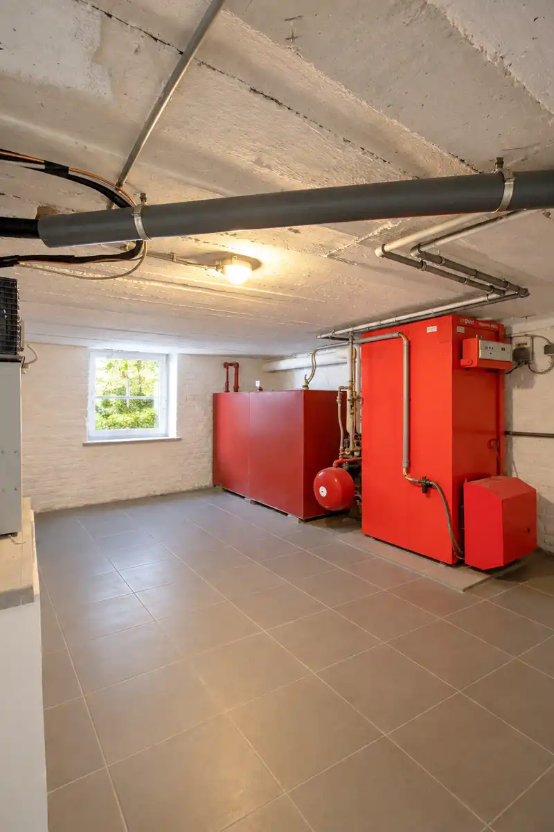 Prachtig gerenoveerde woning voor gemengd gebruik. foto 37