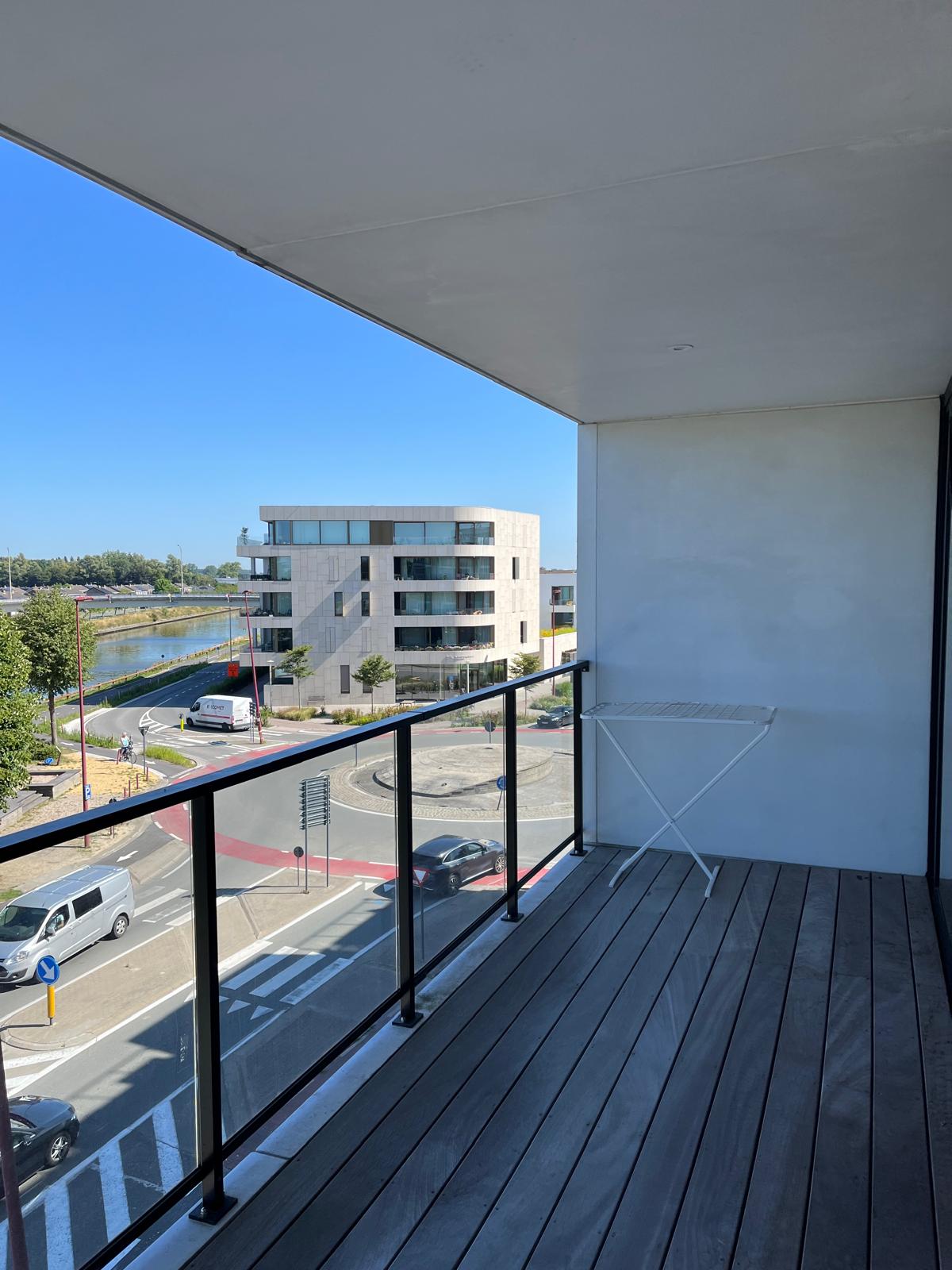 Modern appartement met prachtig uitzicht foto 4