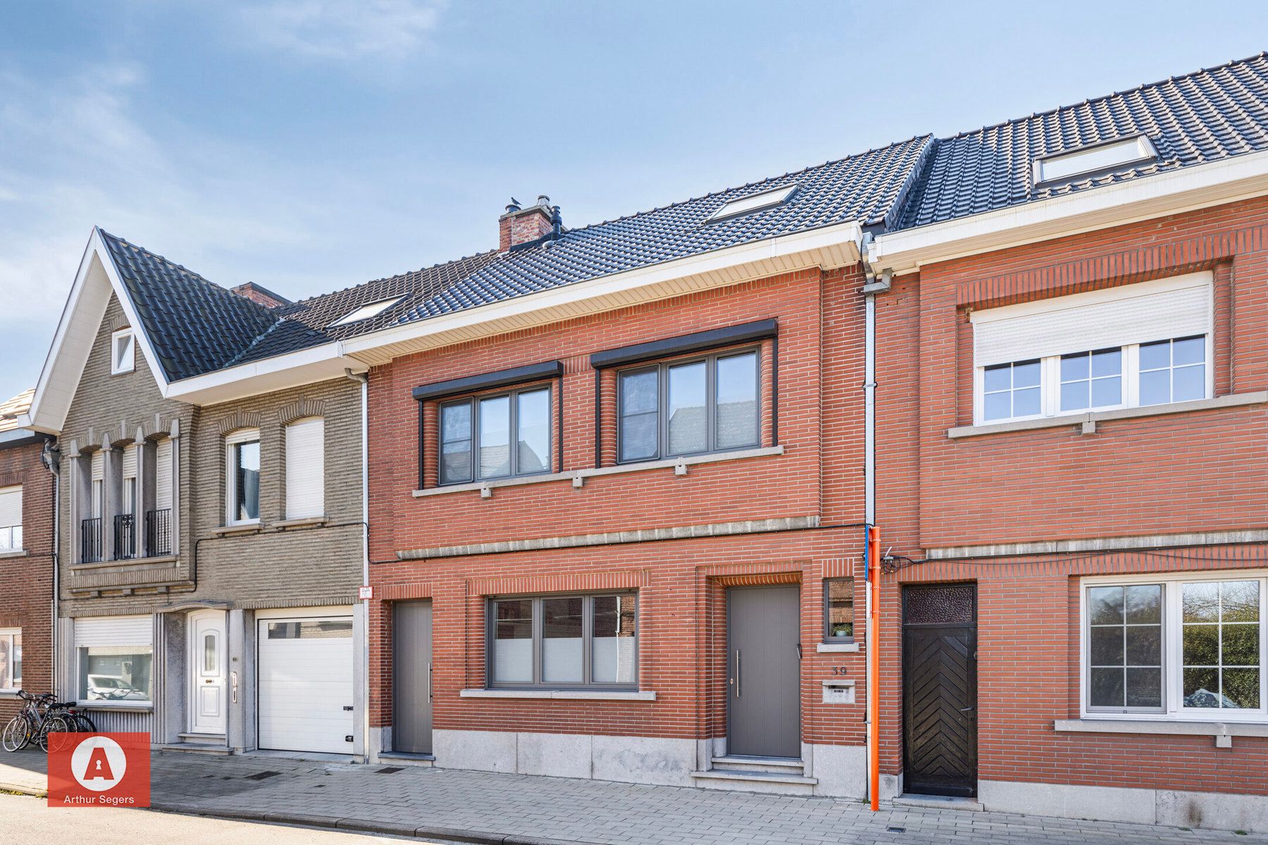 !!! IN OPTIE !!! Perfect instapklare woning met 3 slaapkamers foto 3