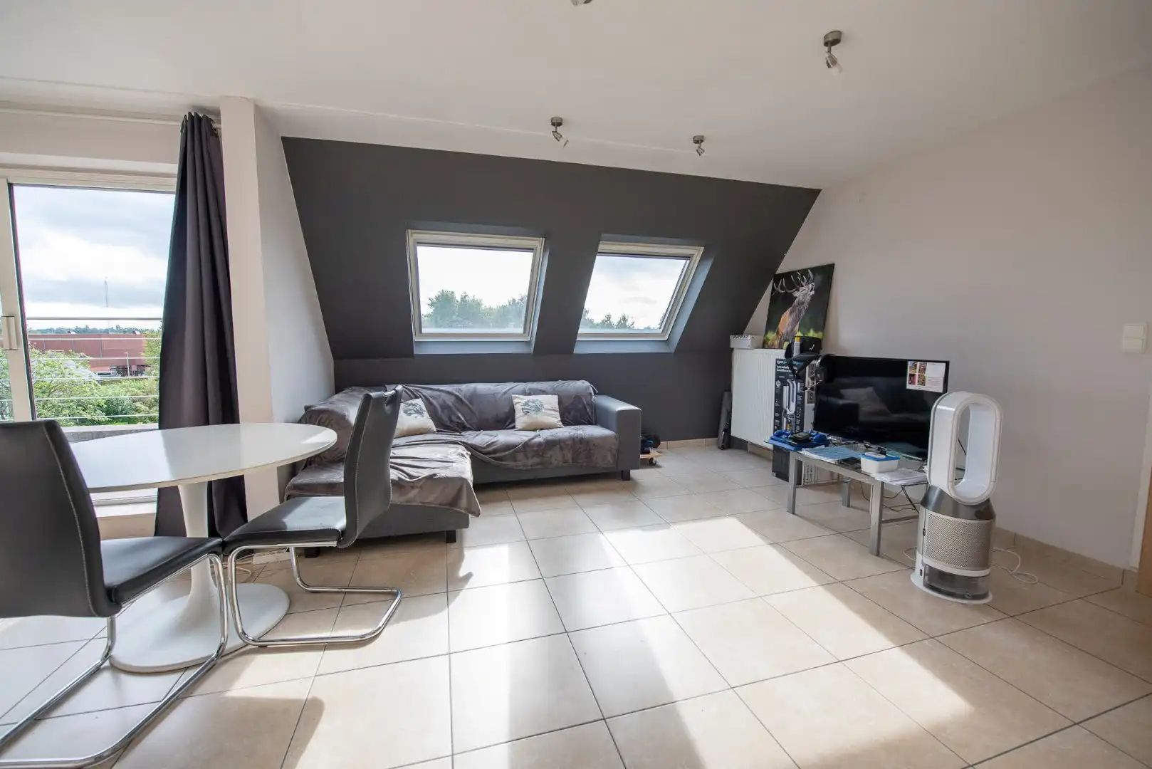 Appartement met één slaapkamer en garagebox te huur foto 3