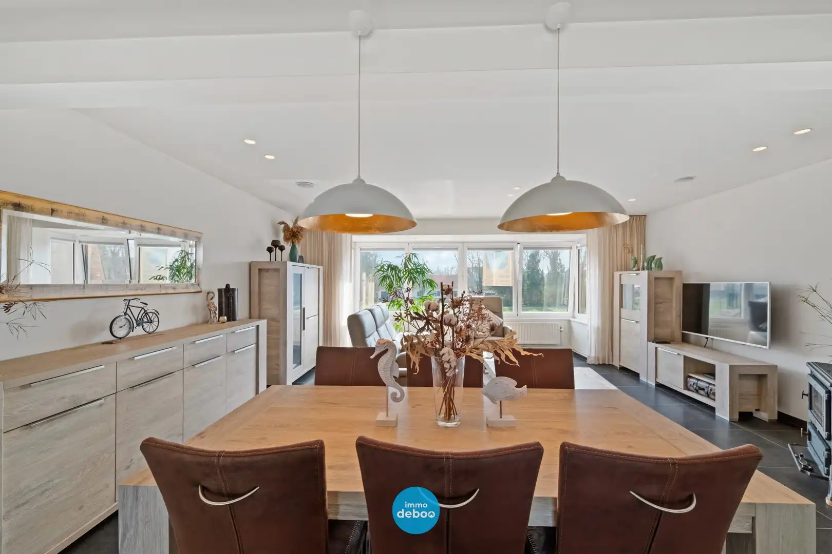 Moderne woning met uniek uitzicht op de ijzer foto 10