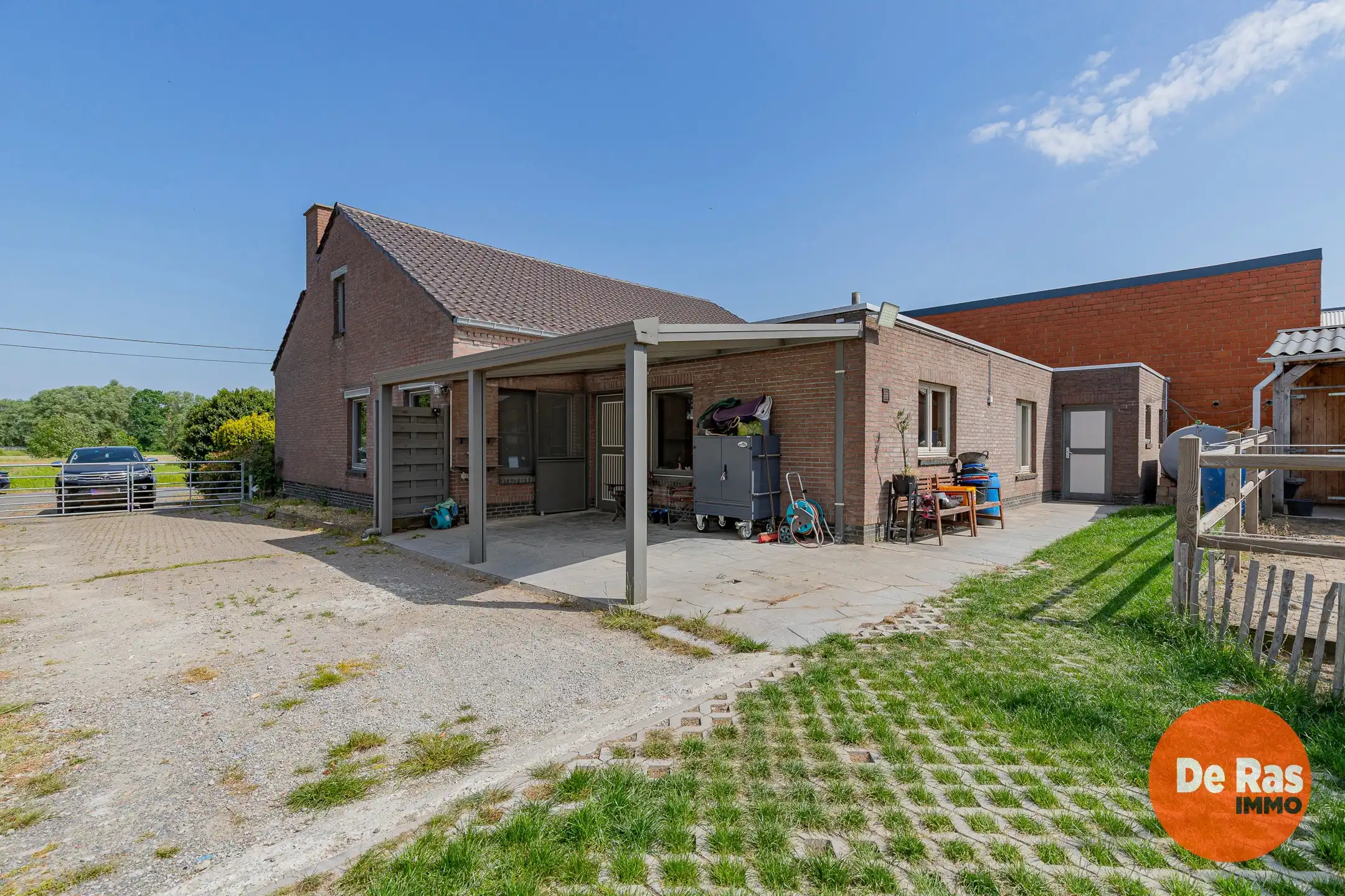 LEBBEKE - Charmante woning met paardenaccommodatie. foto 19