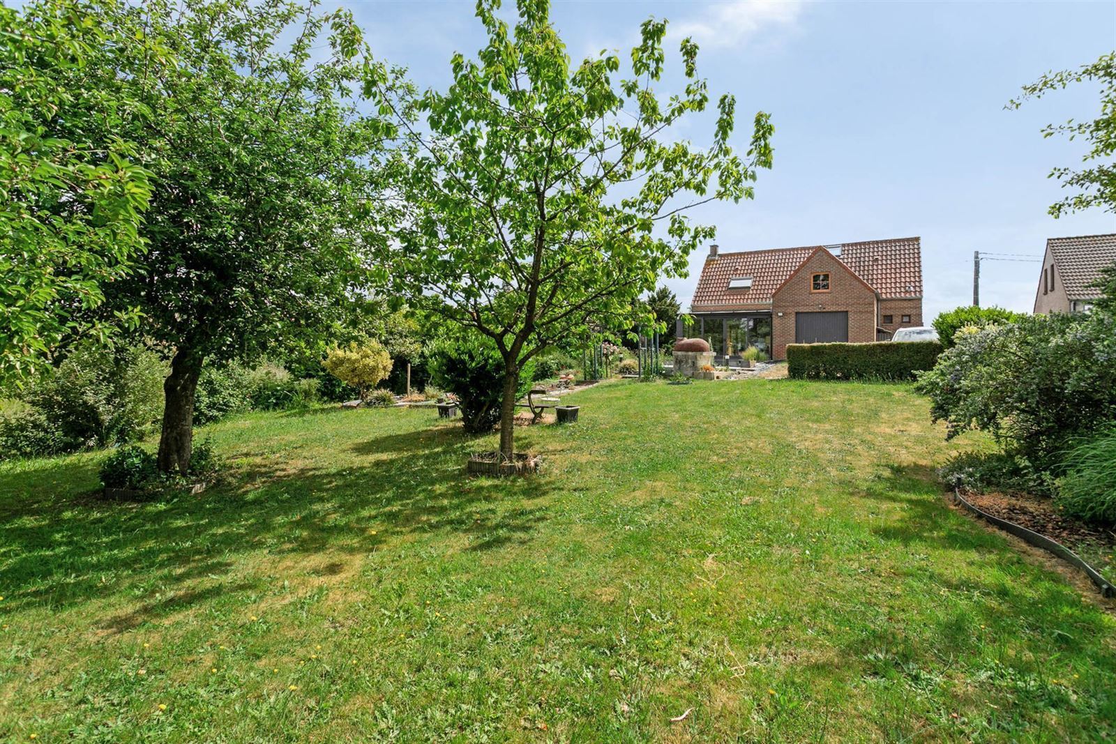 Charmante villa in groene omgeving !!!  foto 2