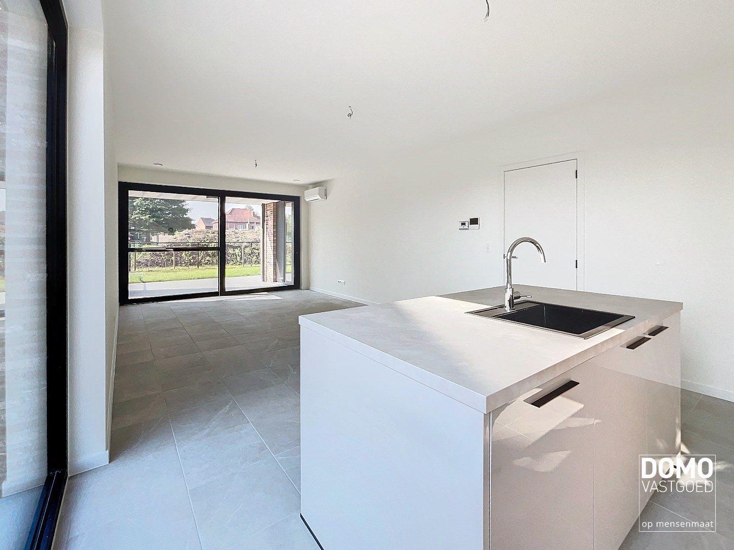 Energiezuinig gelijkvloers nieuwbouwappartement appartement met tuin ondergrondse autostandplaats - 108m² - EPC A foto 2