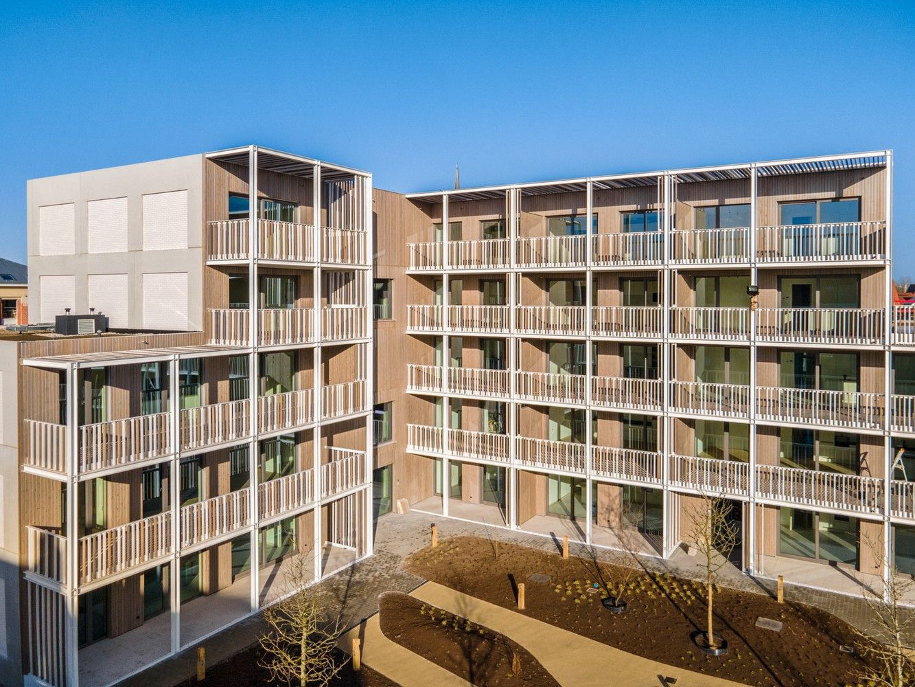 Stijlvol appartement met ruim overdekt terras in De Lesselier foto 2