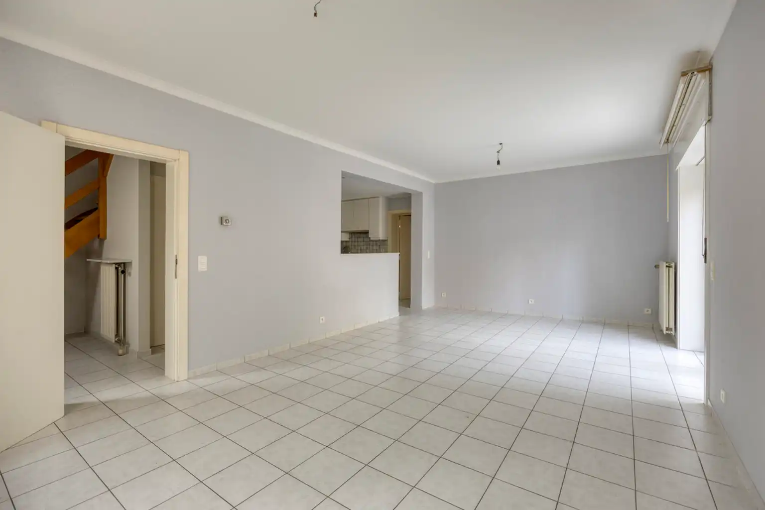 instapklare driegevelwoning voor, ideaal gelegen in Asse foto 5