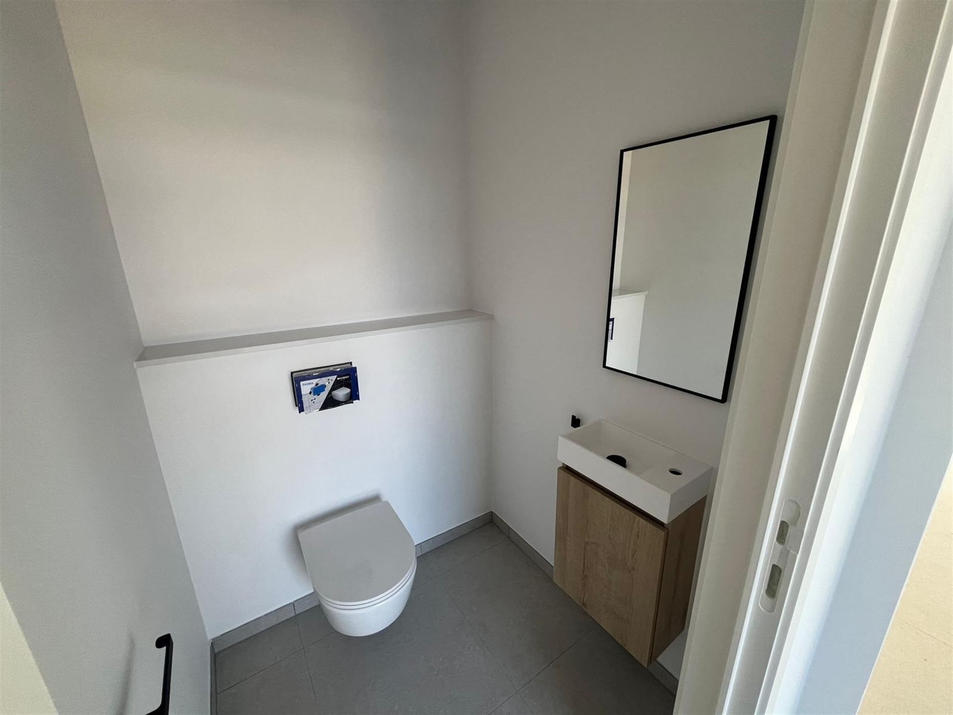 Prachtige nieuwbouw nabij centrum foto 17