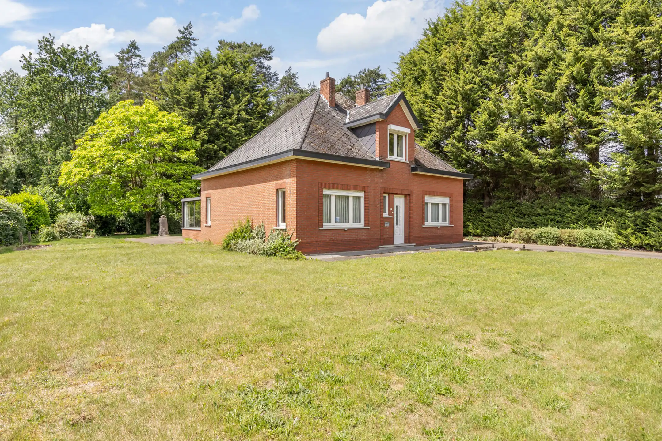 Hoofdfoto van de publicatie: Huis te koop