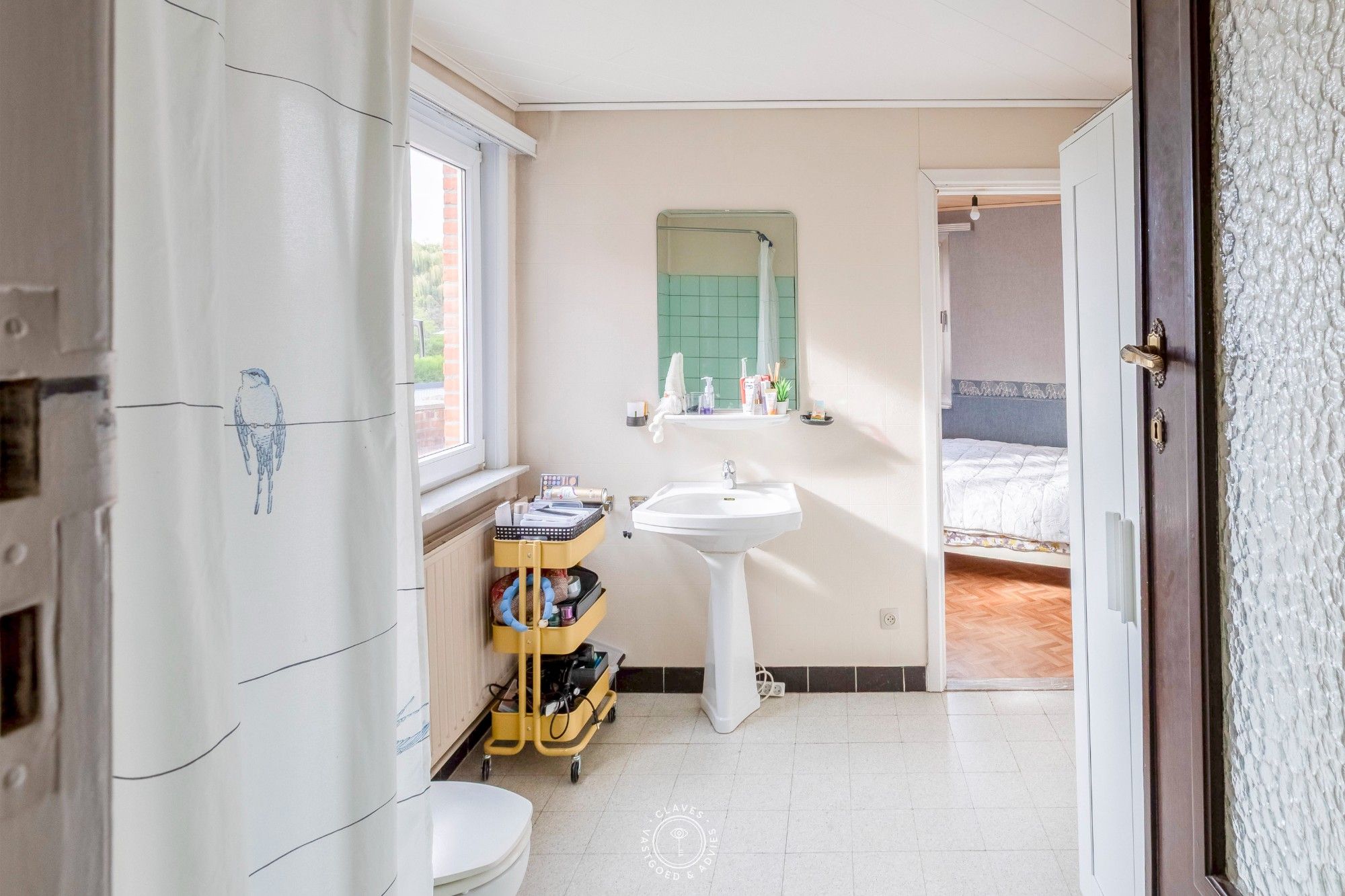 Ruime gezinswoning met fijne tuin en mogelijkheid tot vijf slaapkamers foto 16