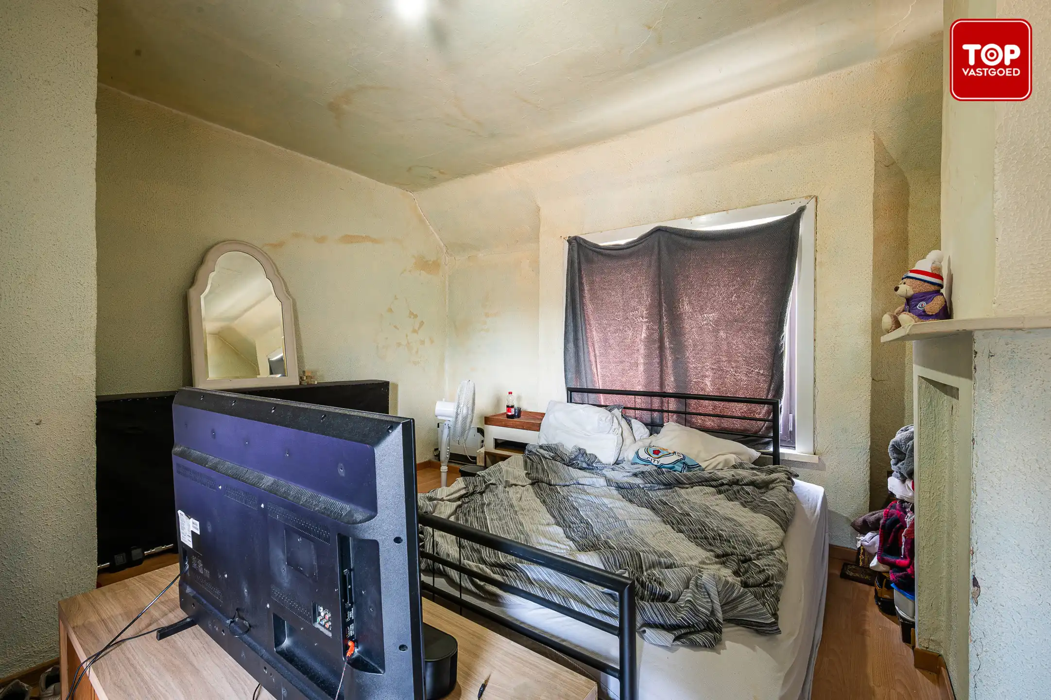 koppelwoning te koop in hartje Eeklo. foto 23