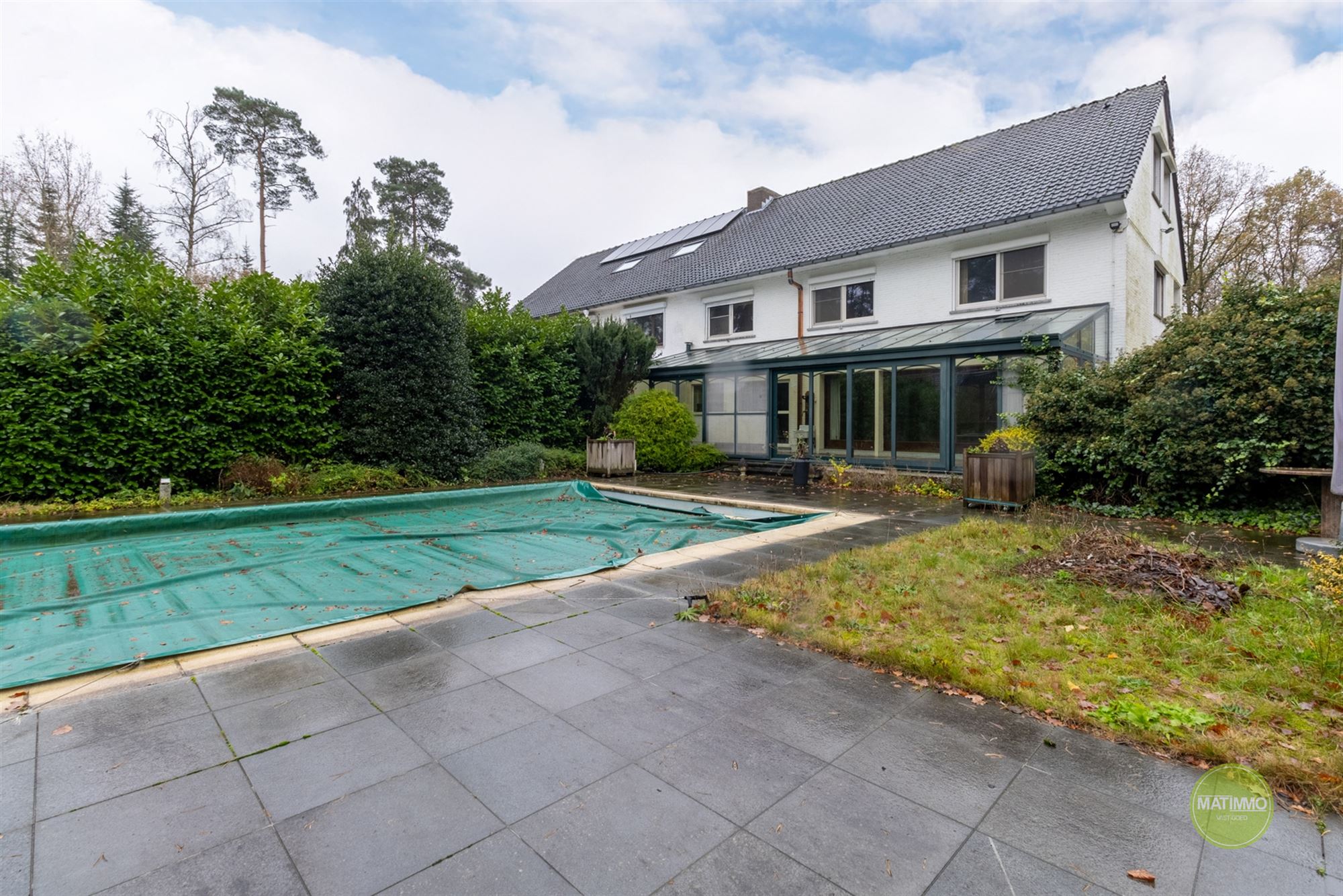 Halfopen woning met 5 slaapkamers in bosrijke omgeving  foto 2