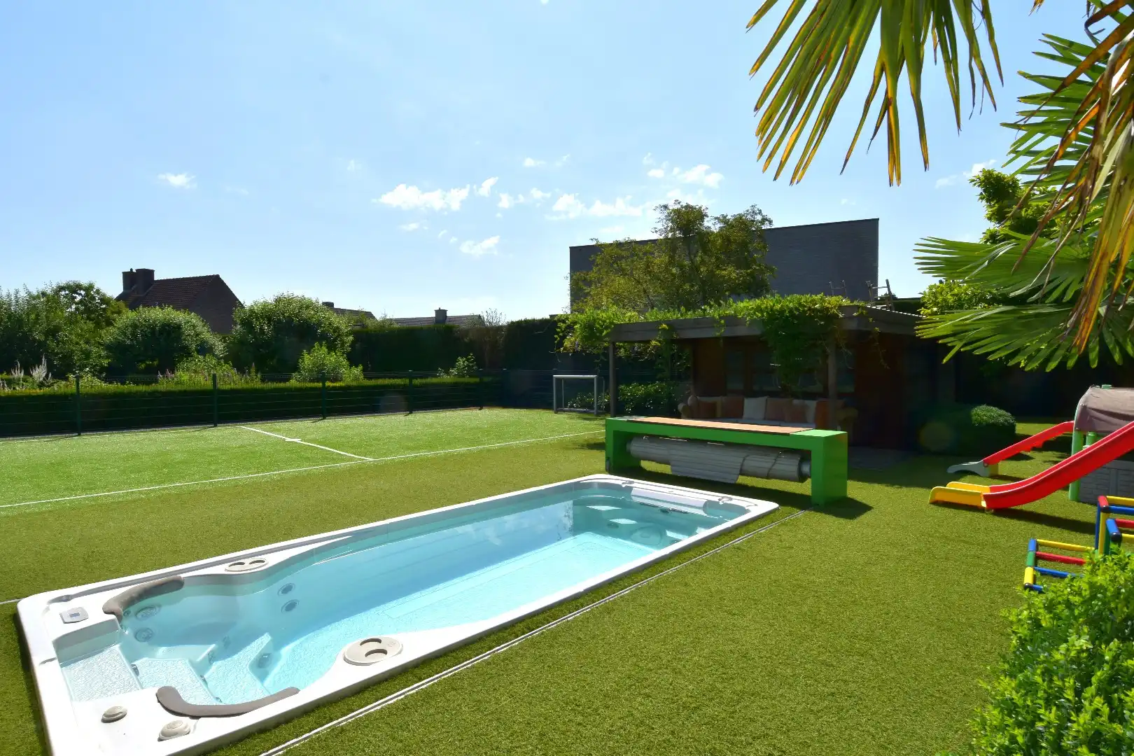 Uitzonderlijk vastgoed te koop op een zeer royaal perceel (2103 m²) in Gullegem foto 25