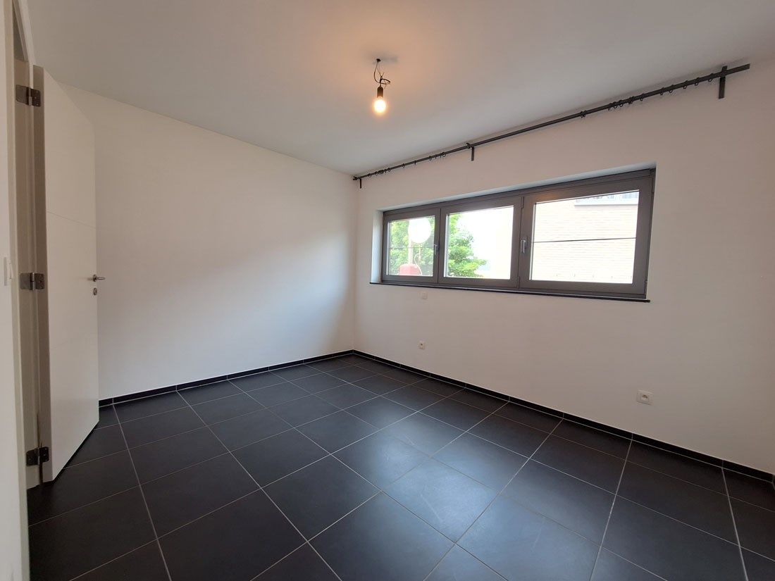 Modern, eigentijds appartement te Zolder centrum foto 11