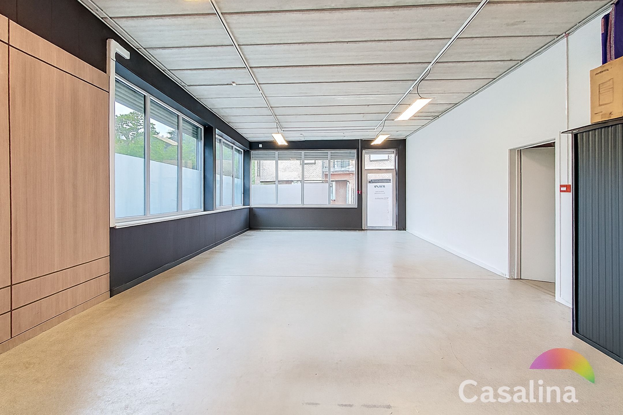 CASALINA Real Estate- Commercieel gelijkvloers van +/- 385m² foto 3