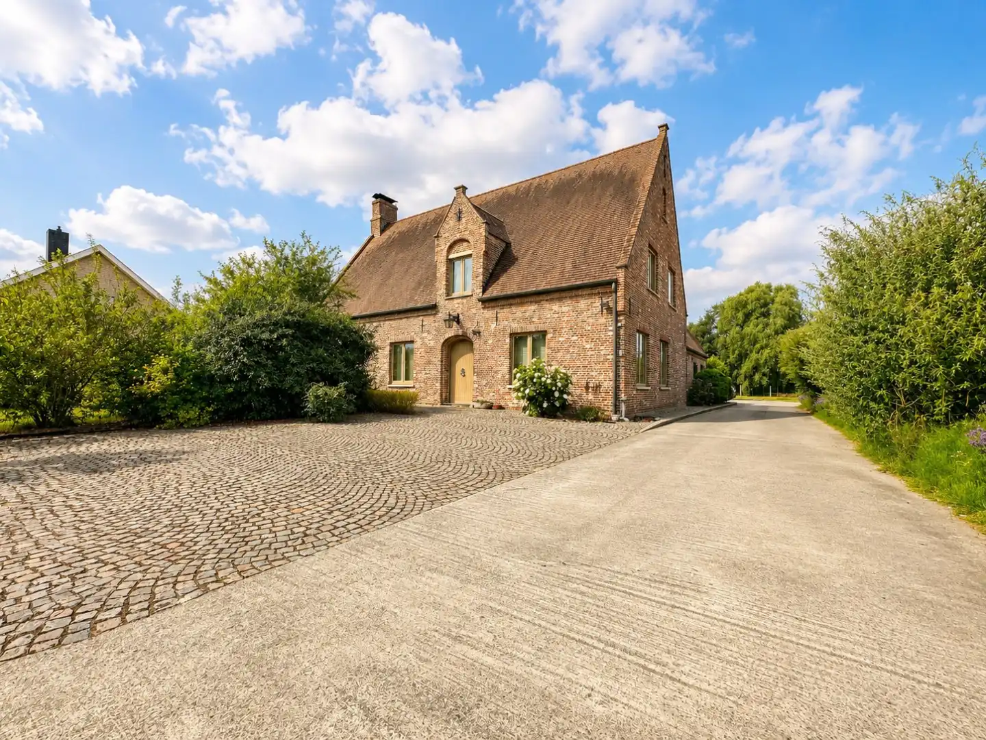 Statige villa met loods op groot perceel, buitenkans! Ruddervoorde (Waardamme) foto 6