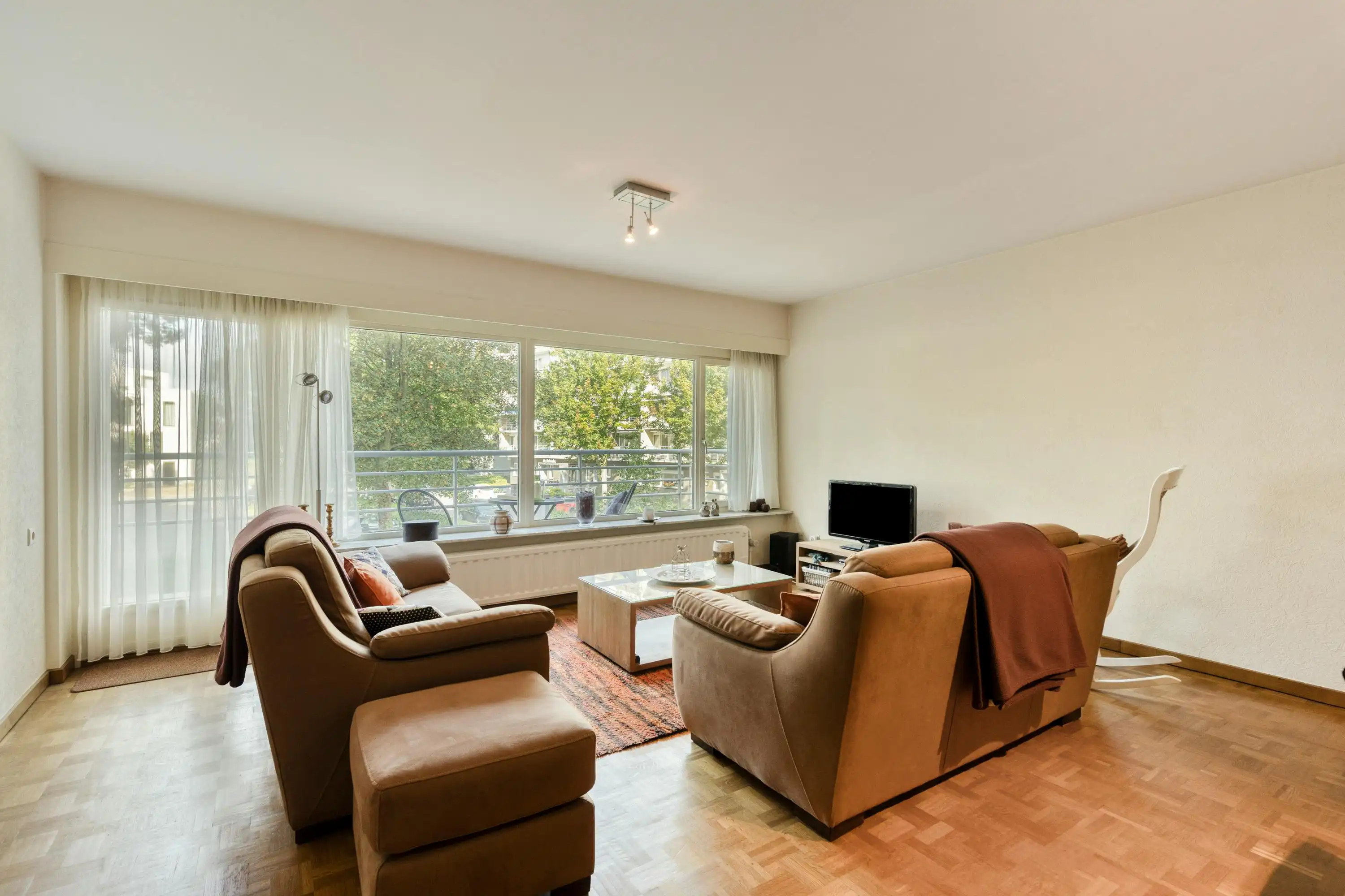 Ruim appartement (3 slaapkamers) te koop in St-Andries foto 3