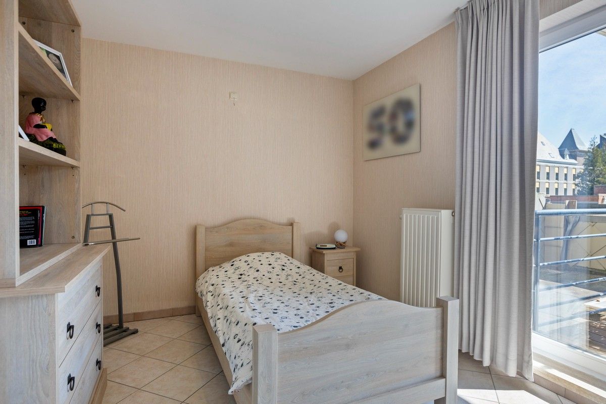 APPARTEMENT te BLANKENBERGE foto 12