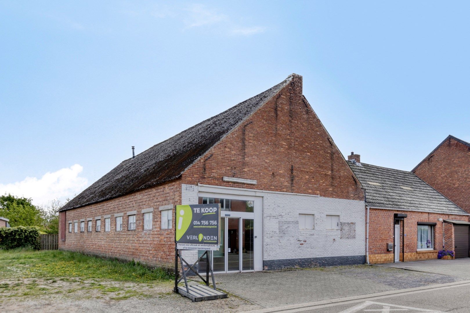 Commercieel gebouw op een gunstige locatie te Balen - Hulsen ! foto 2