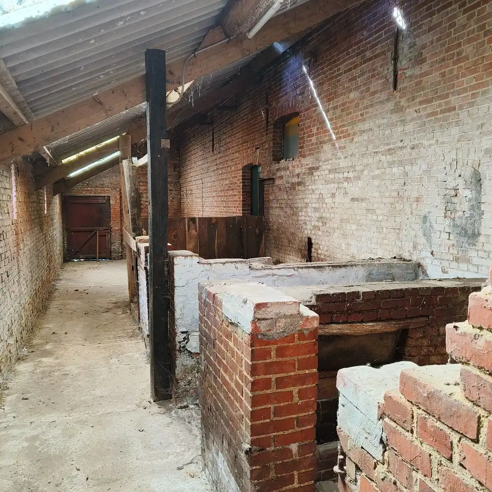 Te renoveren langgevelhoeve op 3,29 ha foto 5