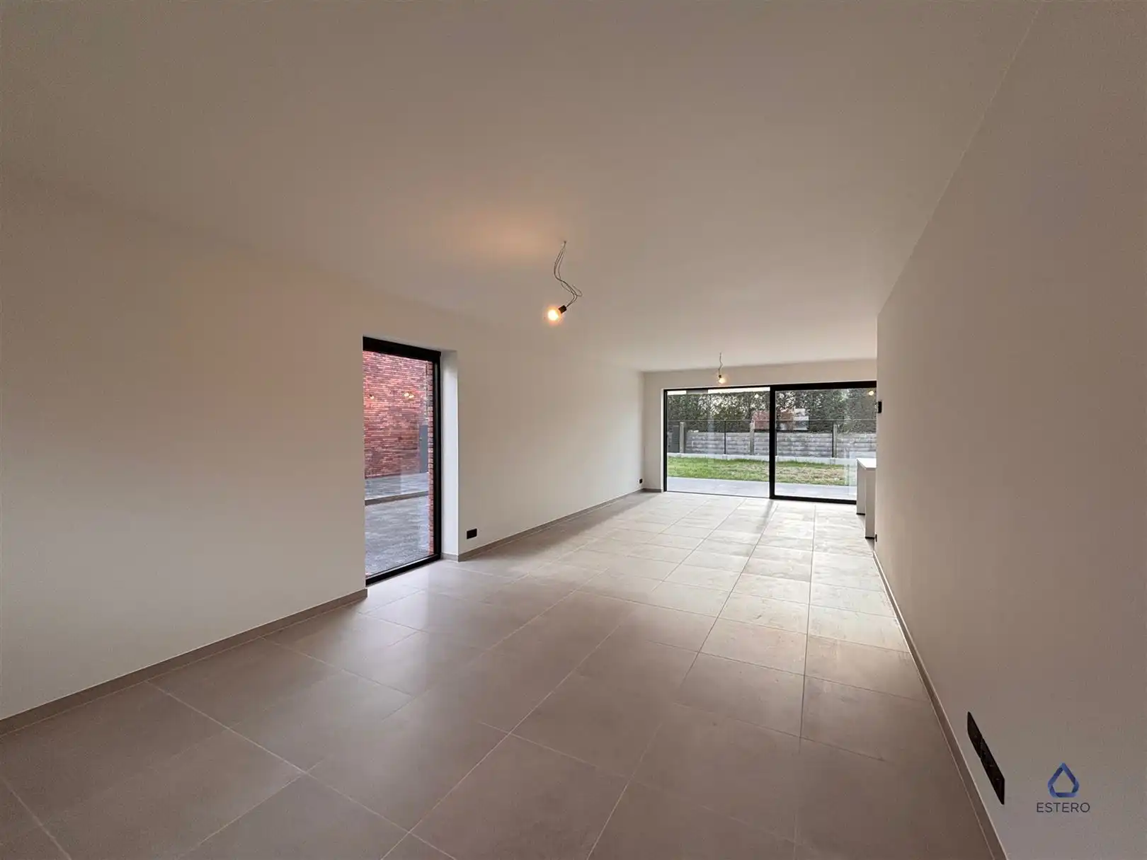Stijlvol wonen in een energiezuinige nieuwbouwwoning foto 3