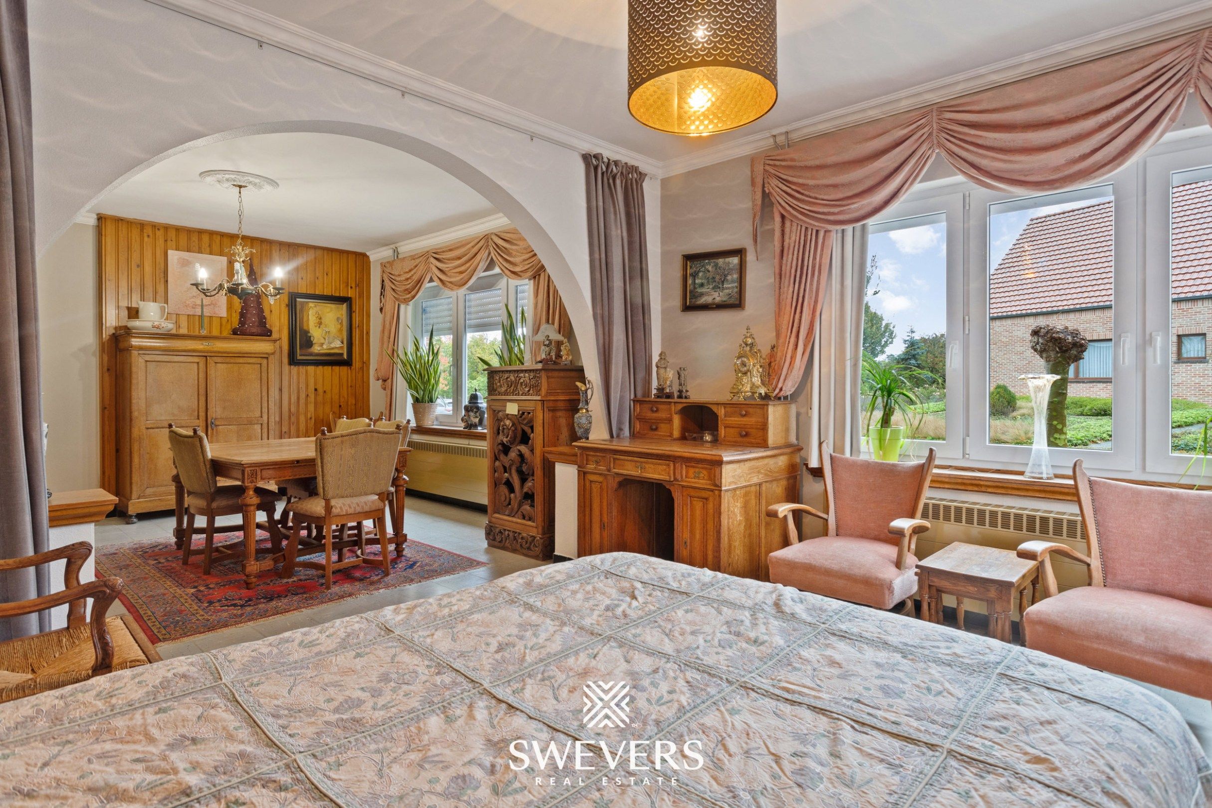 Zeer solide woning met renovatiepotentieel op 10a 18ca  foto 5