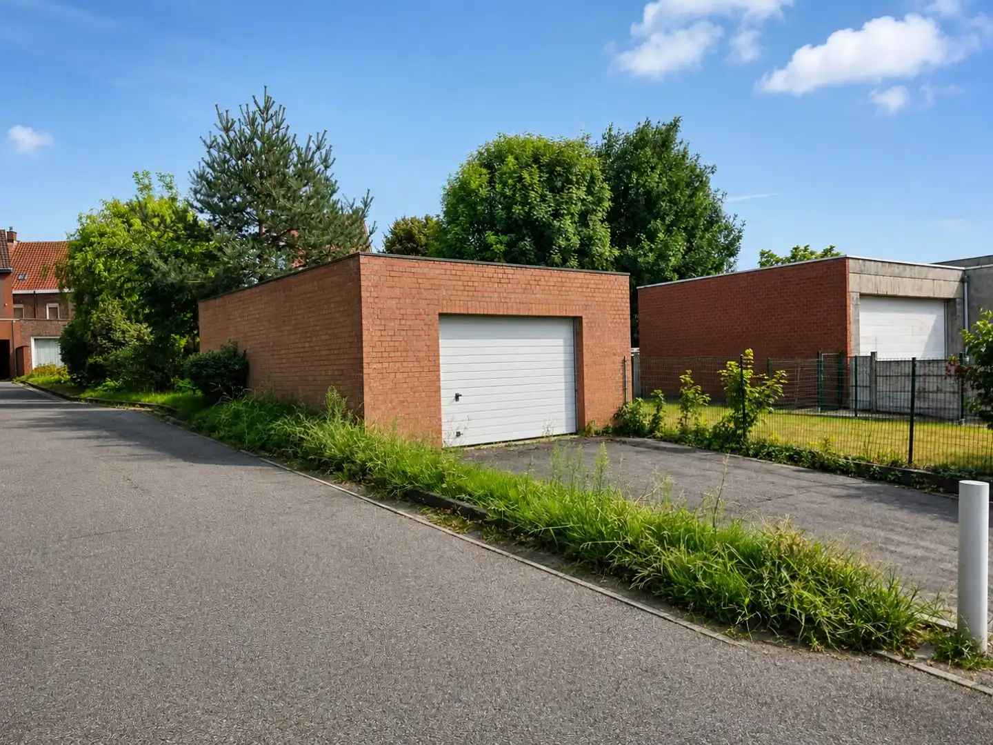 Verrassend volume in het centrum van Aalbeke met ruime garage. foto 3