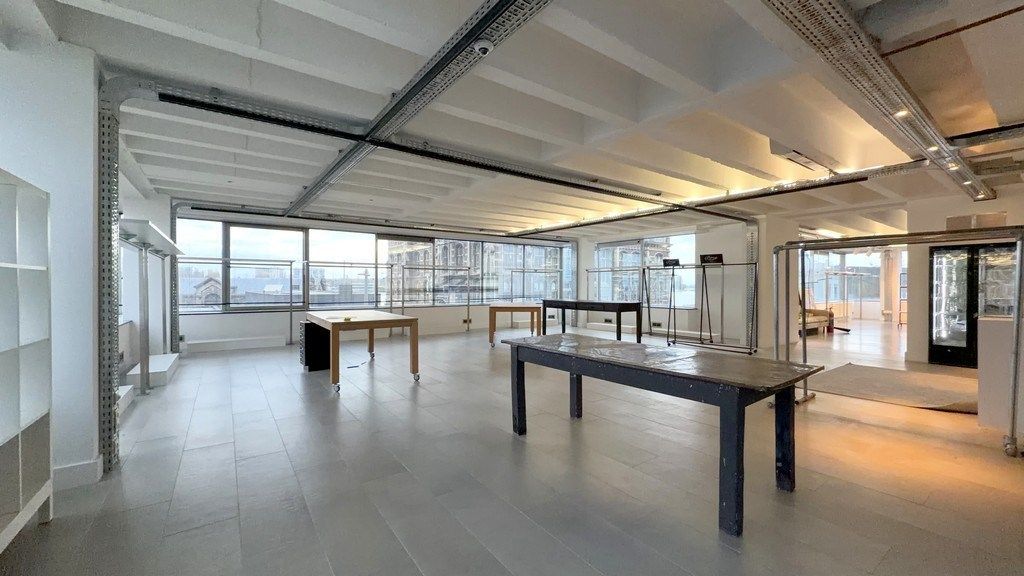 Kantoor te koop met uniek zicht op het MAS in Antwerpen foto 9